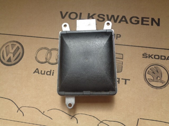 VW TOUAREG 7P STEUERGERÄT SPURWECHSELASSISTENT LINKS 7P6907566 Fast Neu Test Car - Obrázek 4