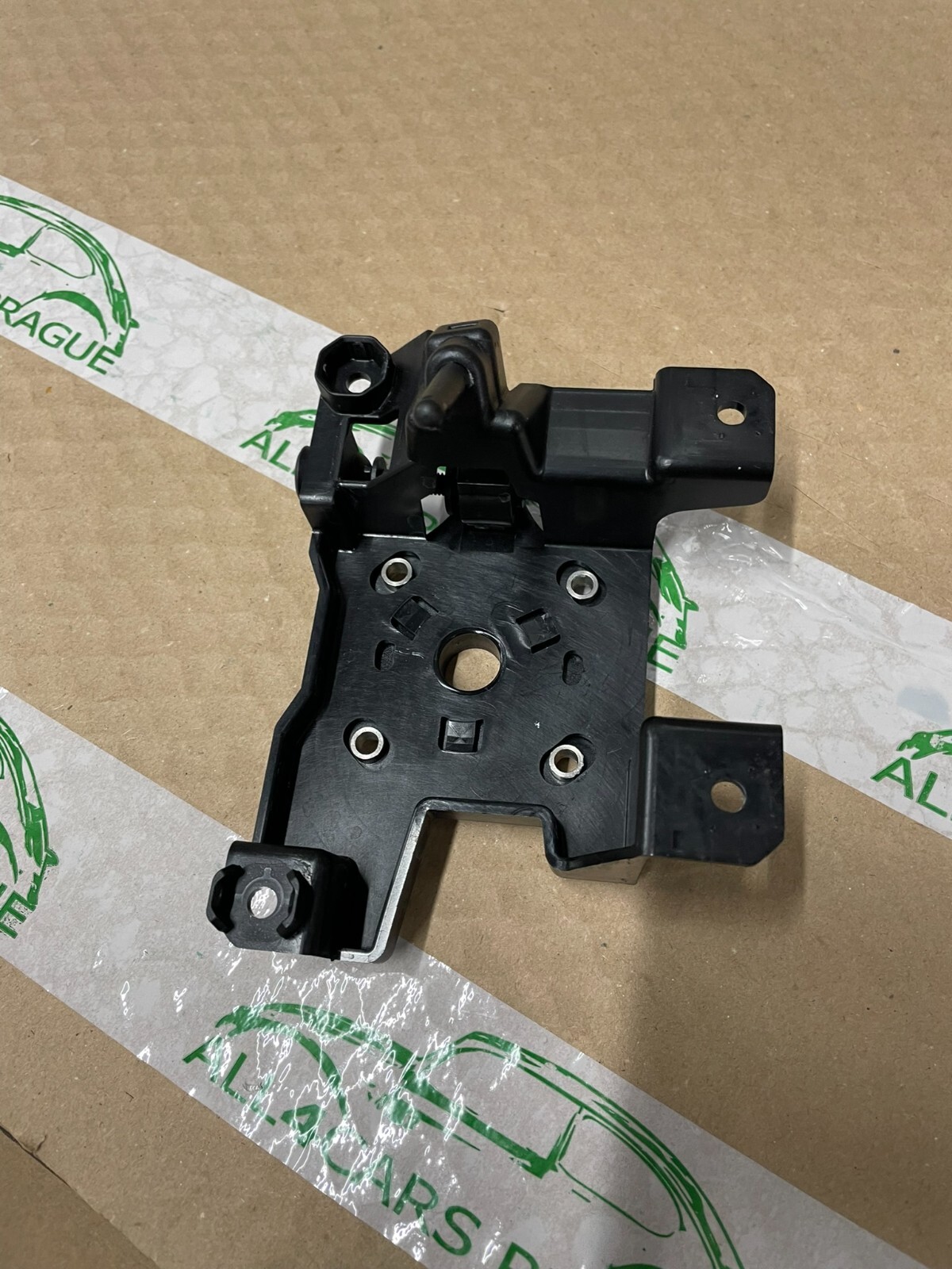 VW TOUAREG HALTERUNG FÜR NACHTSICHTKAMERA 760980561B Fast Neu Teil d v Test Car