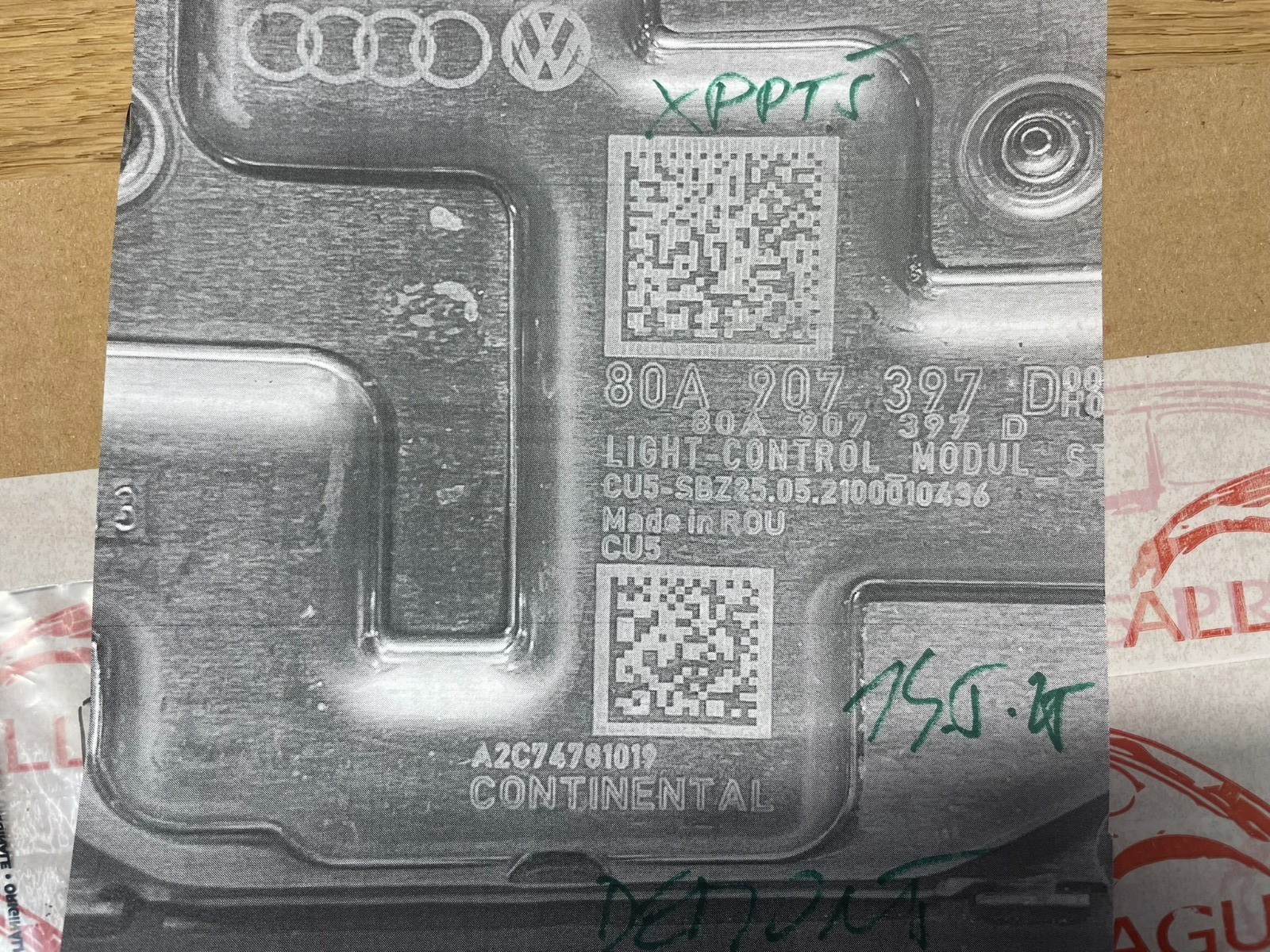 VW TOUAREG SCHEINWERFER STEUERGERÄT CONTINENTAL 80A907397D ORIGINAL !! - Obrázek 18