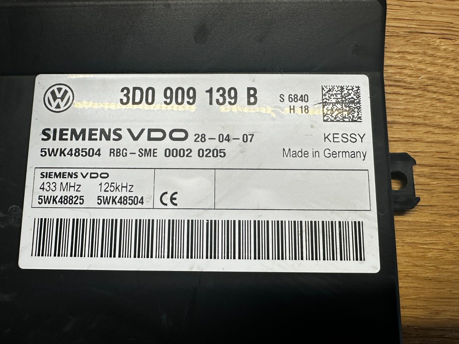 VW TOUAREG STEUERGERÄT KESSY KEYLES ENTRY 3D0909139B Fast Neu dem.vom Test Wagen - Obrázek 3