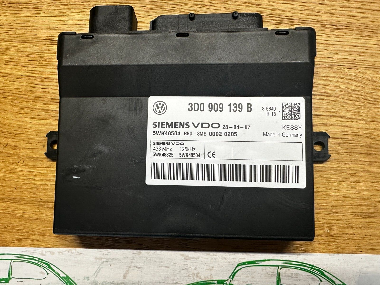 VW TOUAREG STEUERGERÄT KESSY KEYLES ENTRY 3D0909139B Fast Neu dem.vom Test Wagen
