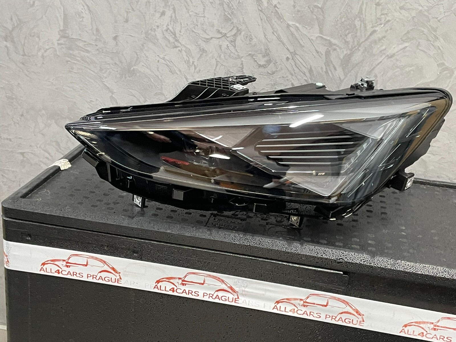 5FG941007J CUPRA FORMENTOR FRONT SCHEINWERFER LED LINKS 5FG941007J ORIG.NEU !