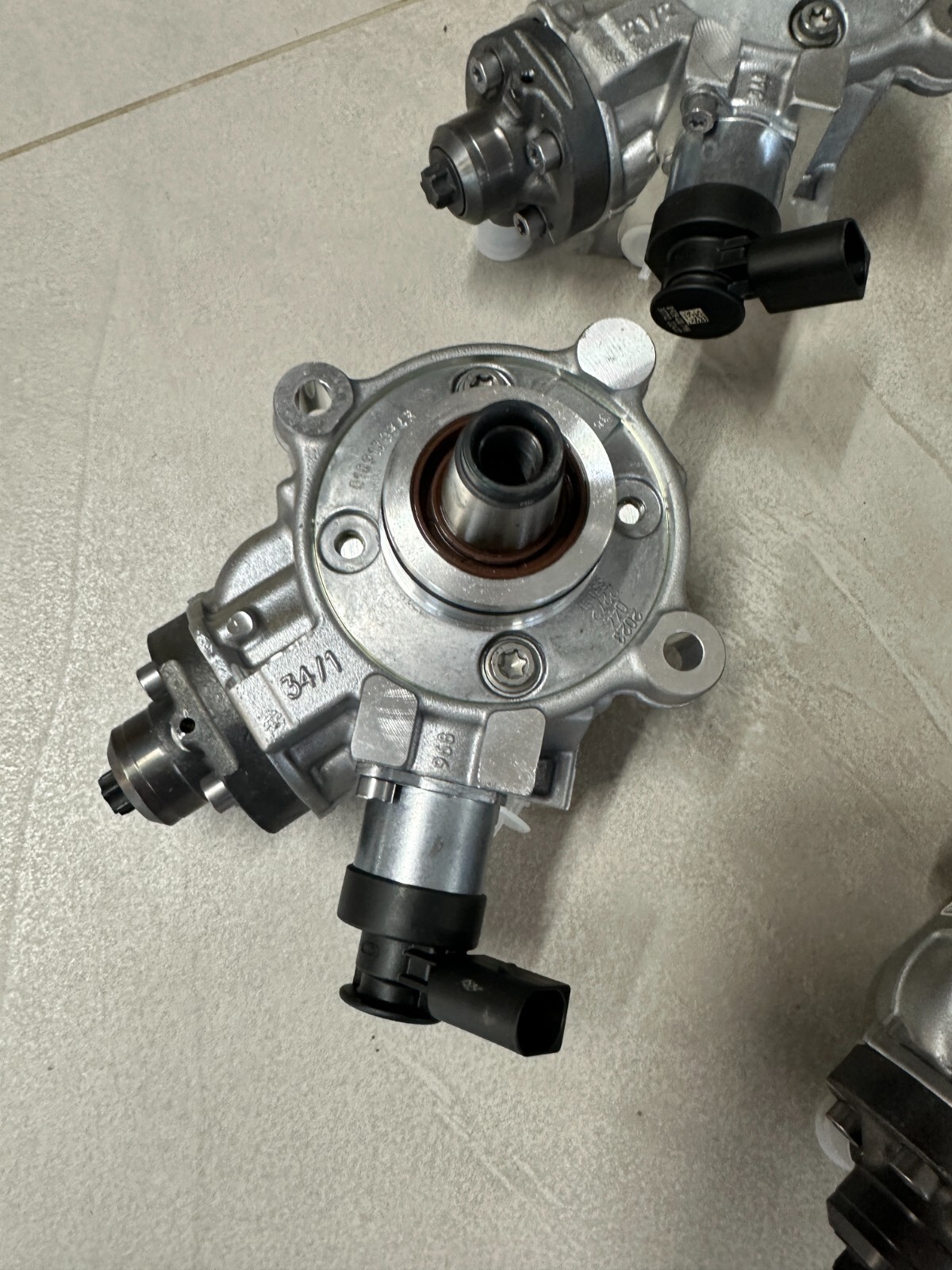 A6540708401 MERCEDES BENZ HOCHDRUCK DIESELPUMPE A6540708401 ORIG. MERCEDES NEU ! - Obrázek 12