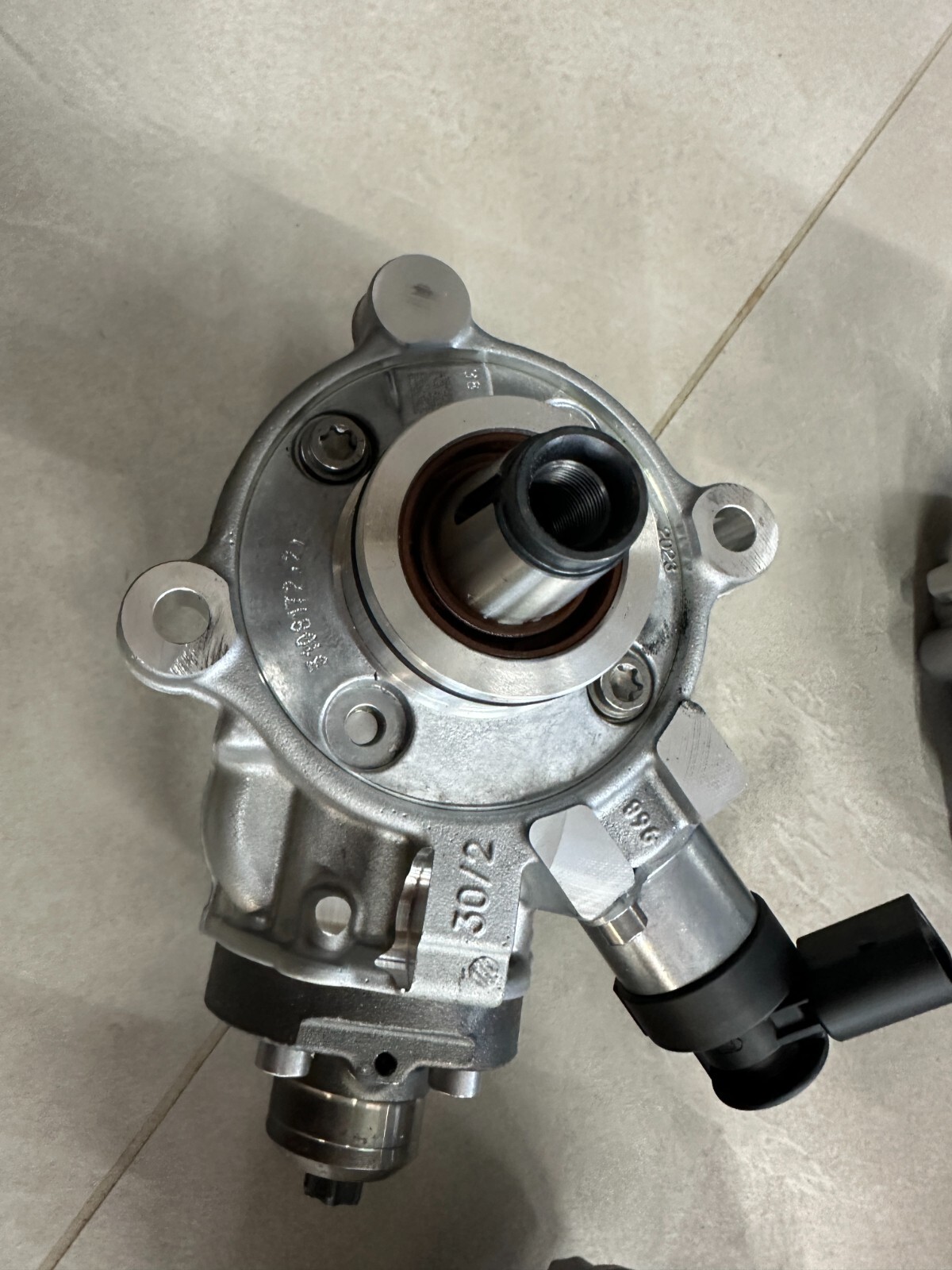 A6540708401 MERCEDES BENZ HOCHDRUCK DIESELPUMPE A6540708401 ORIG. MERCEDES NEU ! - Obrázek 4