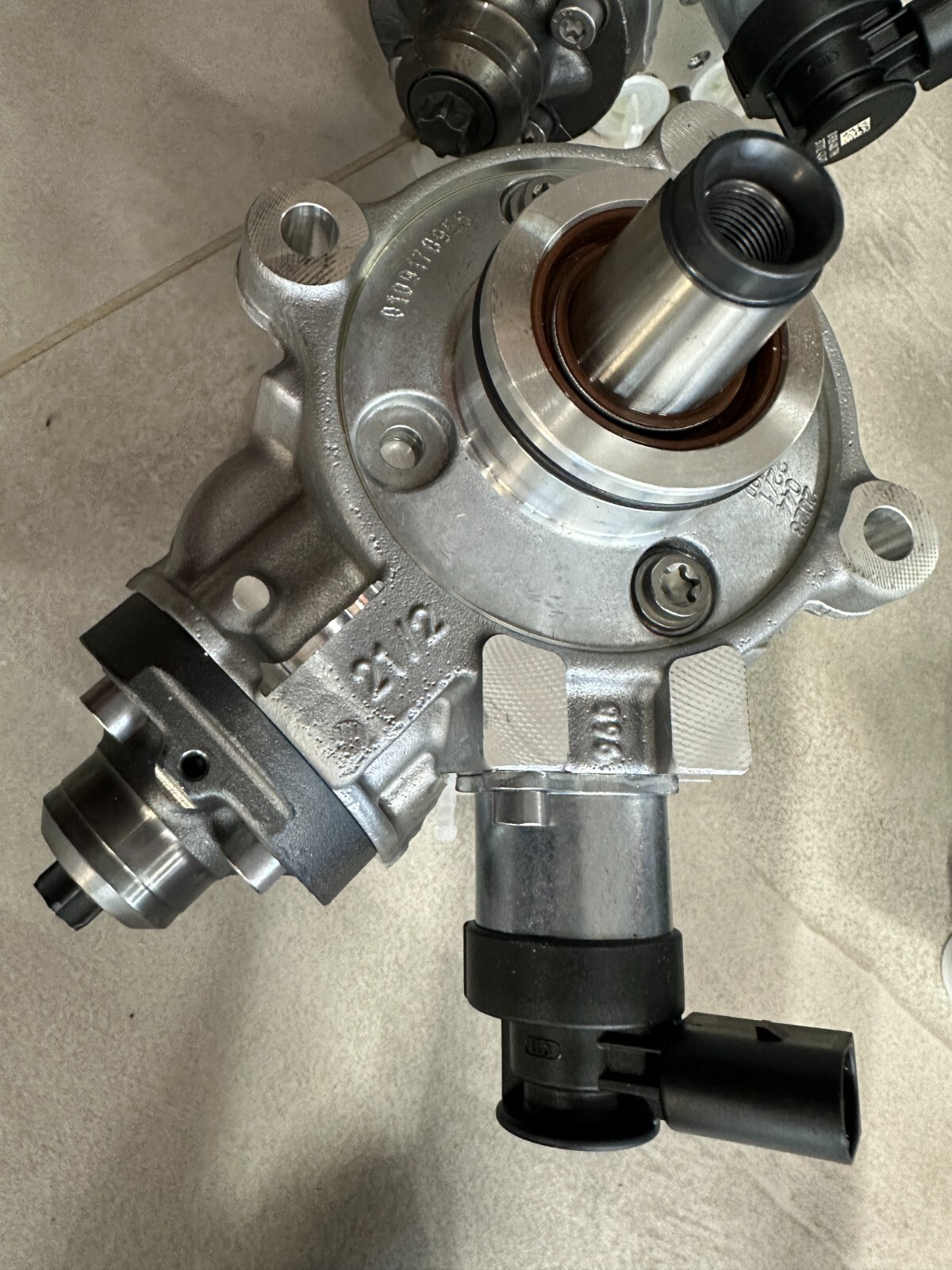 A6540708401 MERCEDES BENZ HOCHDRUCK DIESELPUMPE A6540708401 ORIG. MERCEDES NEU ! - Obrázek 5