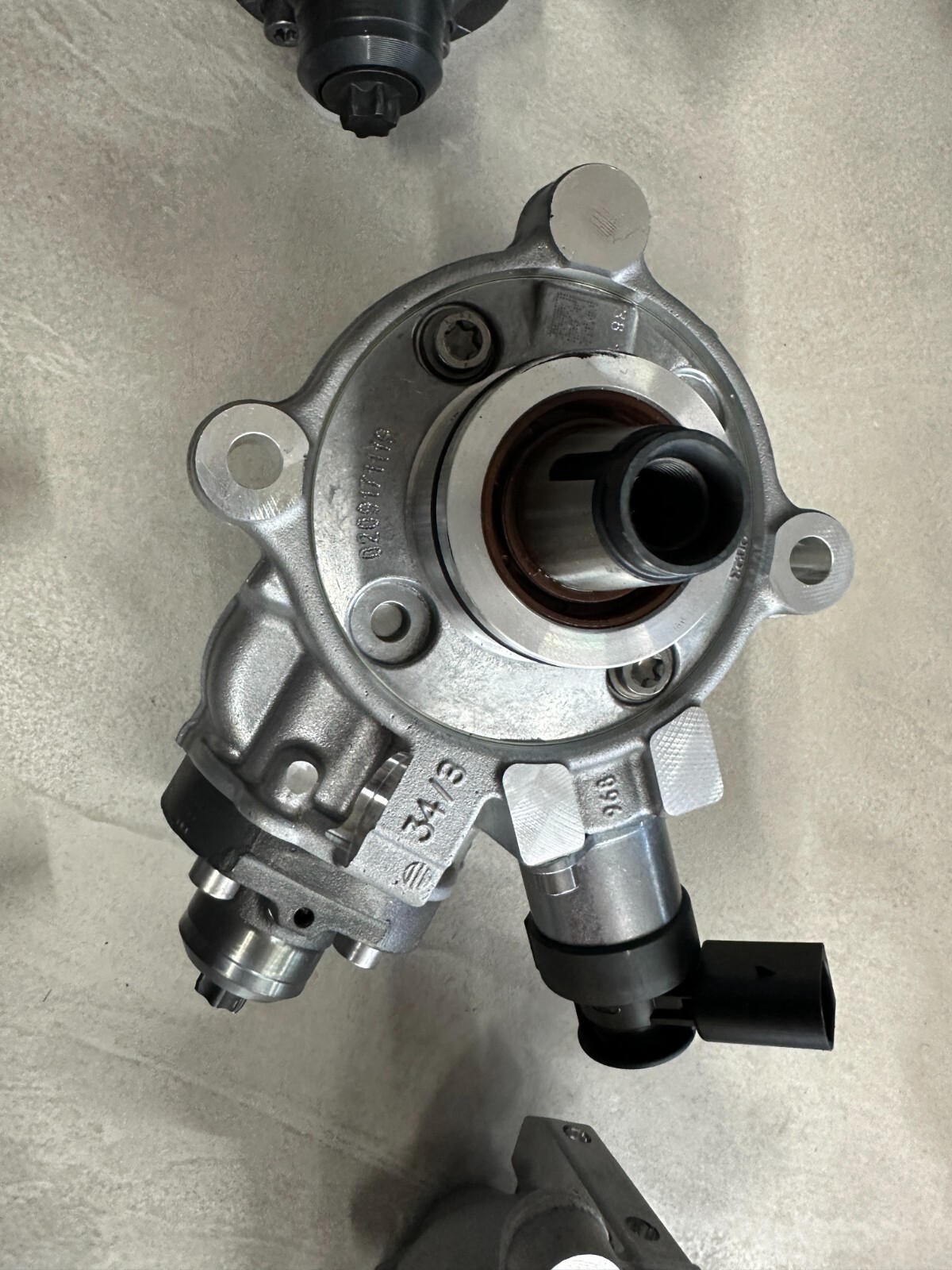 A6540708401 MERCEDES BENZ HOCHDRUCK DIESELPUMPE A6540708401 ORIG. MERCEDES NEU ! - Obrázek 6