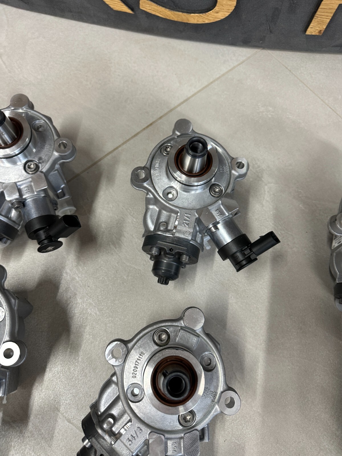 A6540708401 MERCEDES BENZ HOCHDRUCK DIESELPUMPE A6540708401 ORIG. MERCEDES NEU ! - Obrázek 9