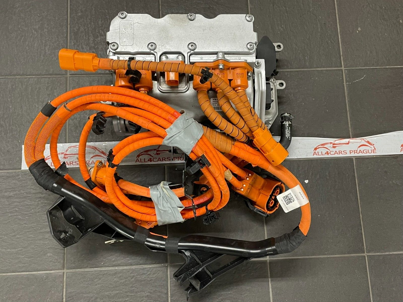 AUDI A3 LEISTUNGS UND STEUERELEKTRONIK FÜR ELEKTROANTRIEB 5G0907070D FAST NEU...