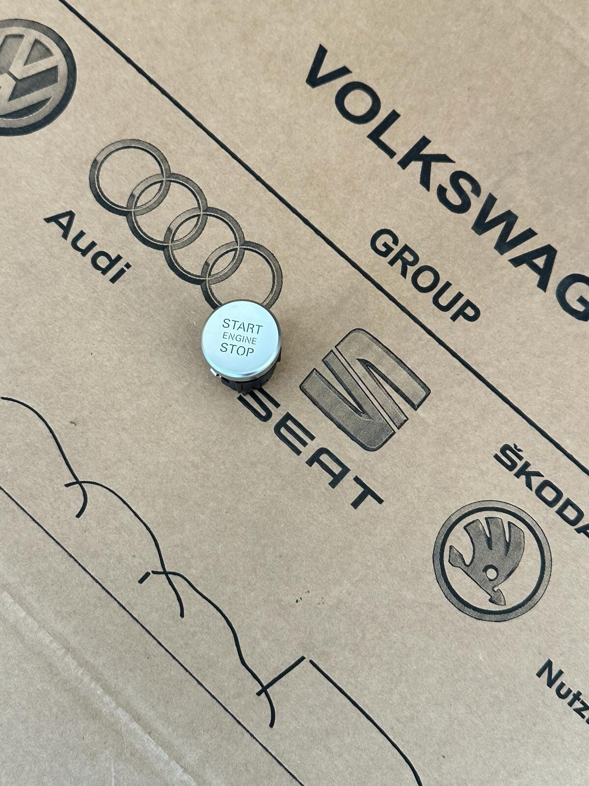 AUDI A4 A5 Q5 START KNOPF START STOP MOTORSTART KNOPF 8K0905217A ORIG.FAST NEU - Obrázek 10