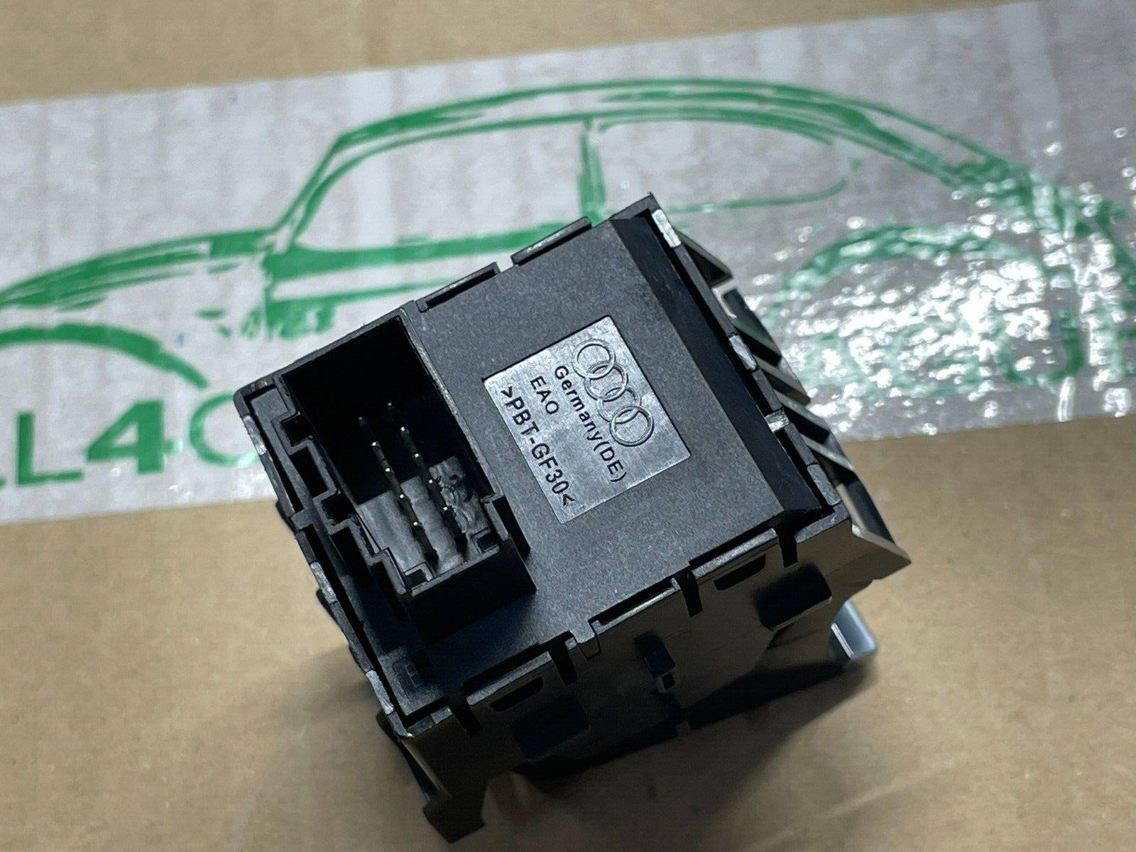 AUDI A4 A5 Q7 SCHALTER FÜR ELEKTROMECHANISCHE FESTSTELLBREMSE 4M1927225A NEU - Obrázek 19