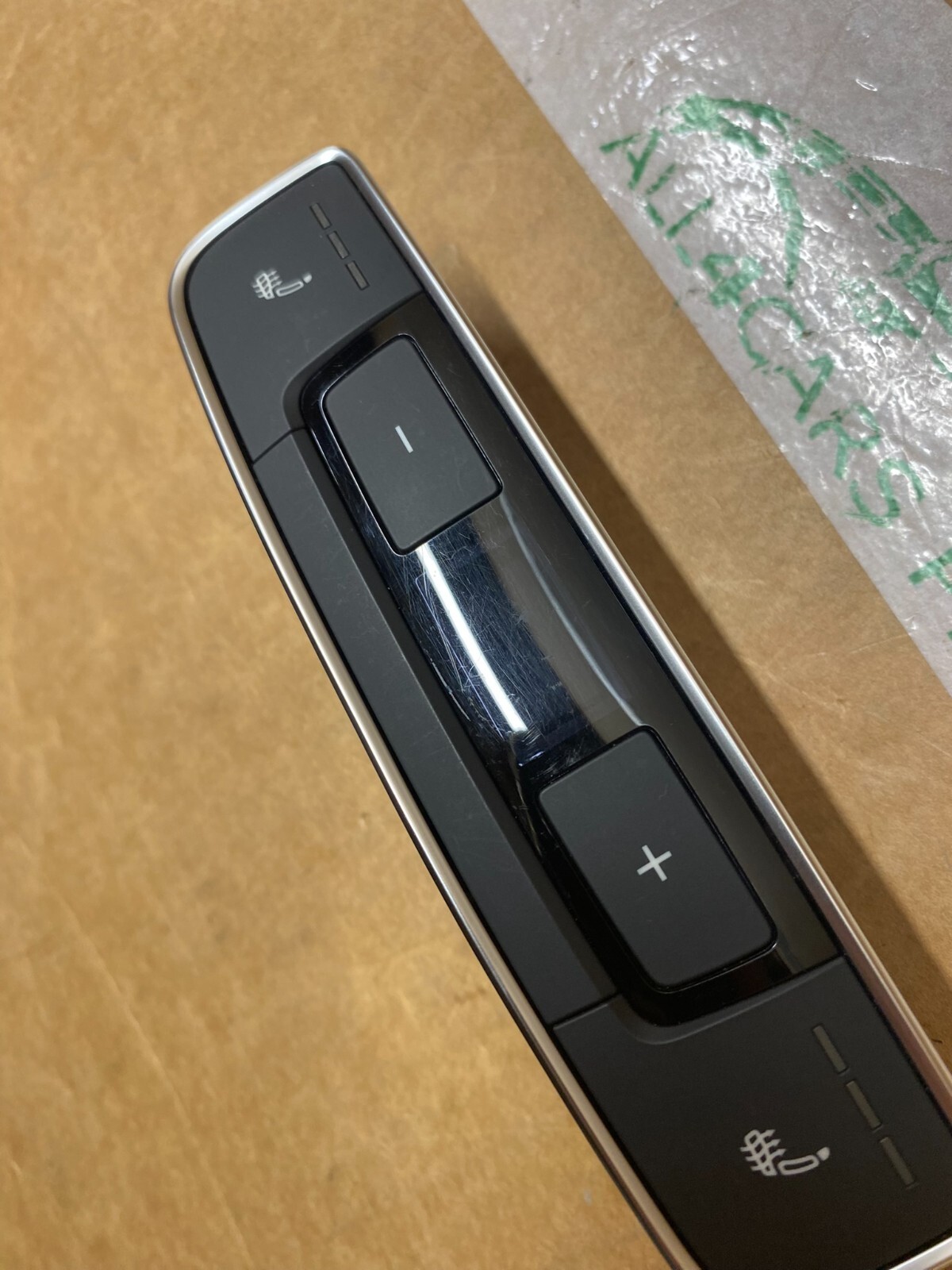 AUDI A4/S4/RS4,A5/S5/RS5,Q5,Q7 KLIMABEDIENTEIL HINTEN SITZHEIZUNG 8W0919158A - Obrázek 3