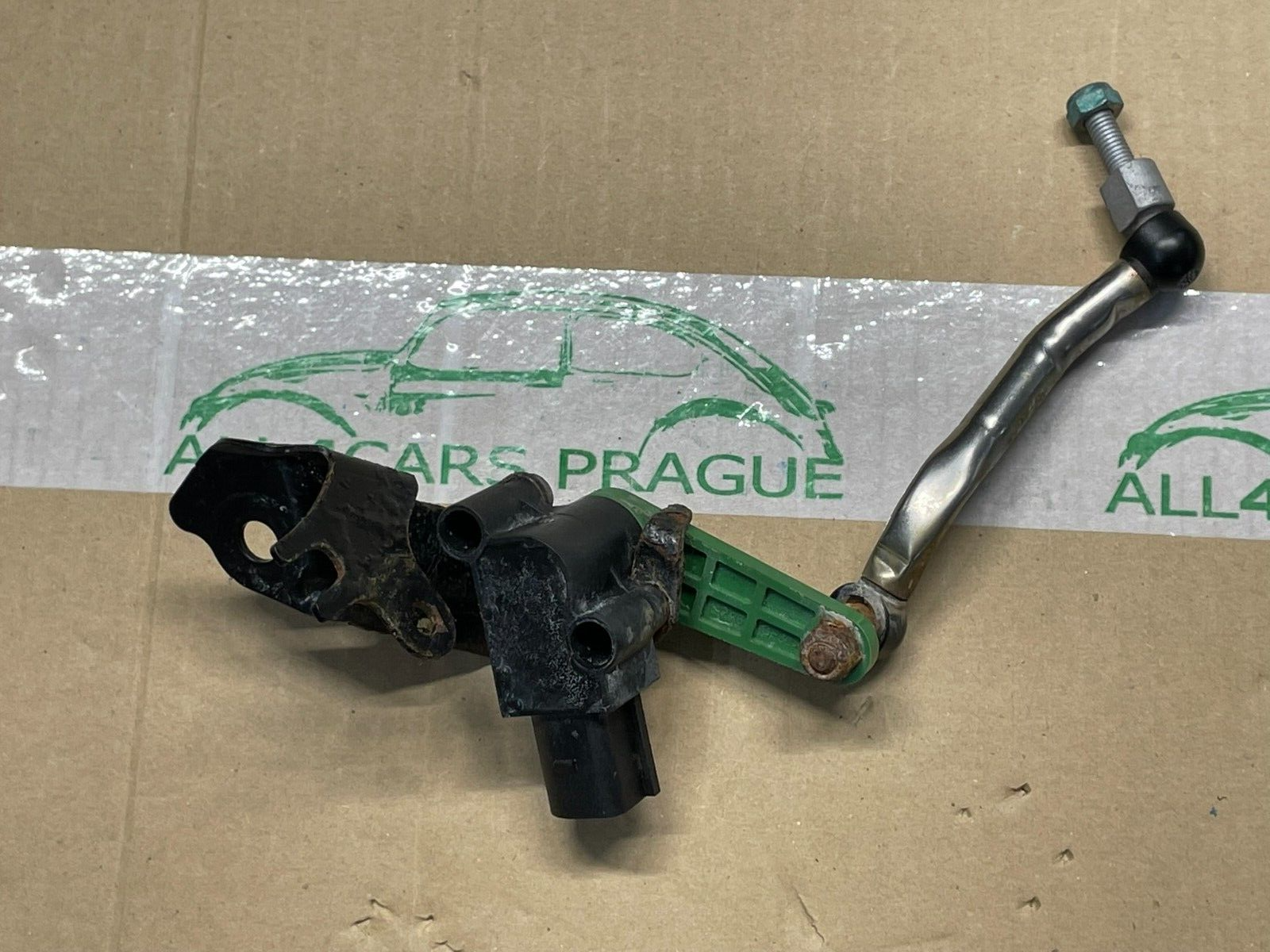 AUDI A5 NIVEAUSENSOR LEUCHTWEITENREGELUNG VORNE LINKS 8K0941285N 8K0907503 ORIG - Obrázek 9