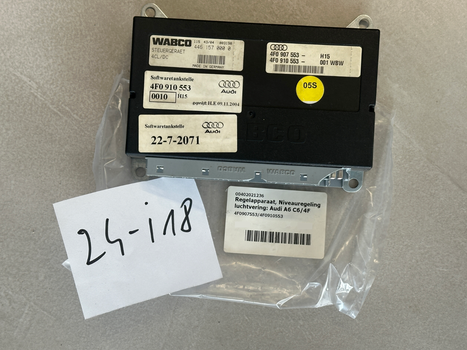 AUDI A6 FAHRWERKSTEUERGERÄT FÜR NIVEAUREGELUNG 4F0910553 FAST NEU DEMONT V TEST. - Obrázek 10