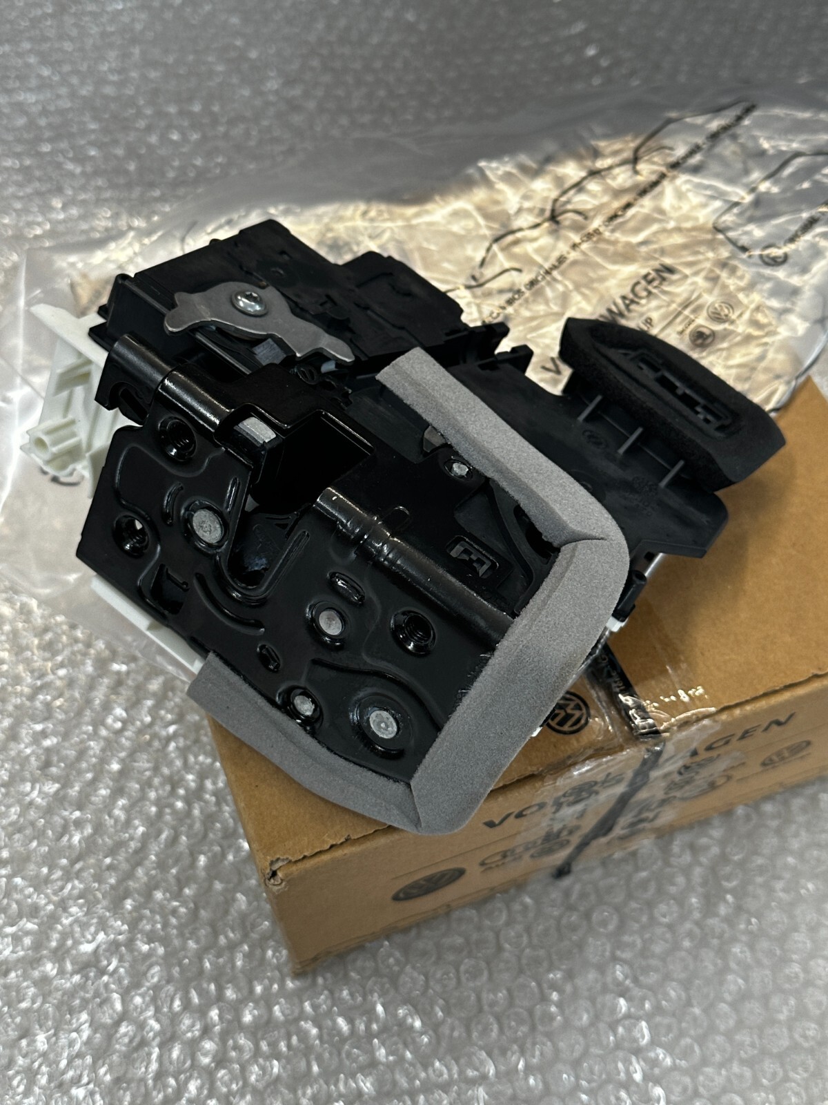 AUDI A6 RS6 A7 S7 Q8 E-TRON TÜRSCHLOSS RECHTS HINTEN 4K1837016H ORIG.NEU!! - Obrázek 13