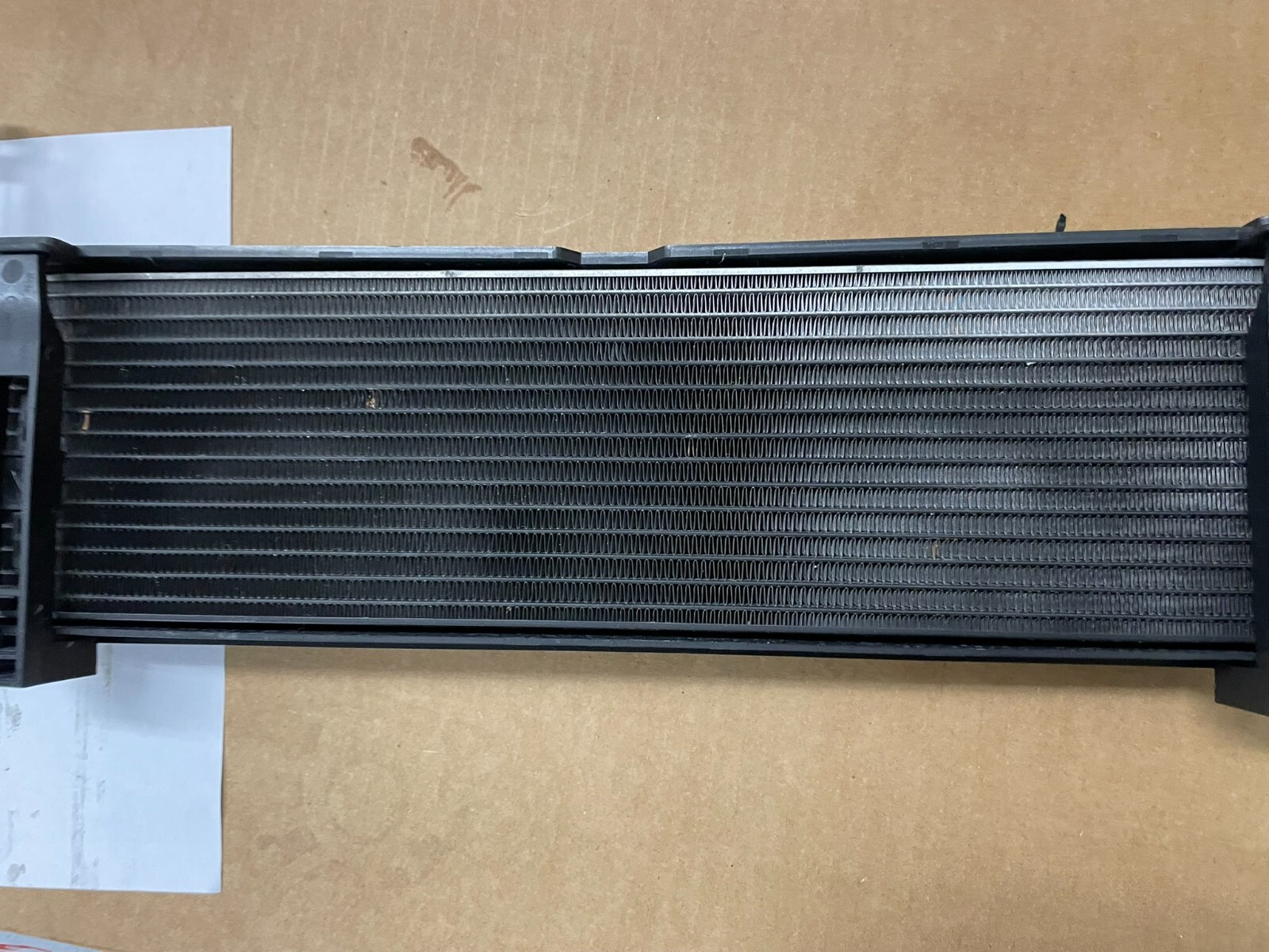 AUDI A6, VW TOUAREG 3.0 BEN ZUSATZKÜHLER FÜR KÜHLMITTEL 7P0121212A ORIG FAST NEU - Obrázek 11