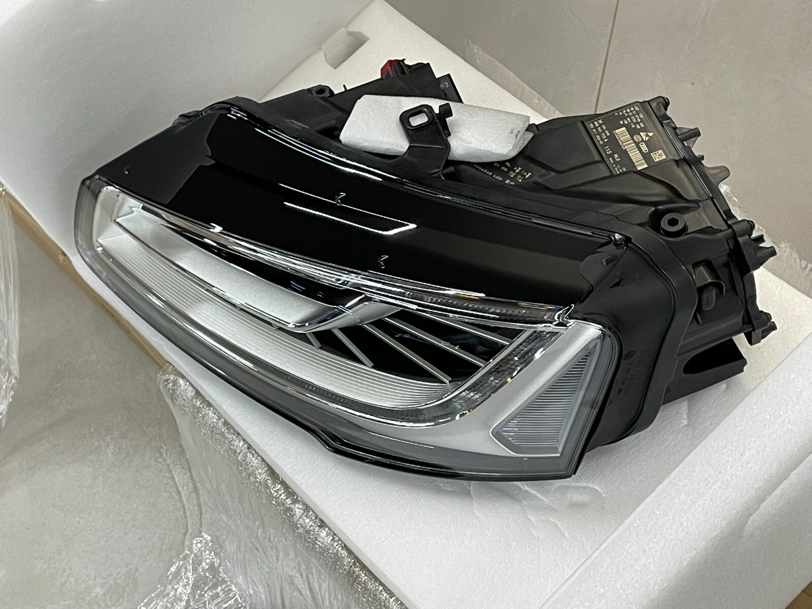 AUDI A8 4H D4 FACELIFT SCHEINWERFER LED SATZ 4H0941773B - 4H0941774B ORIG.NEU - Obrázek 14