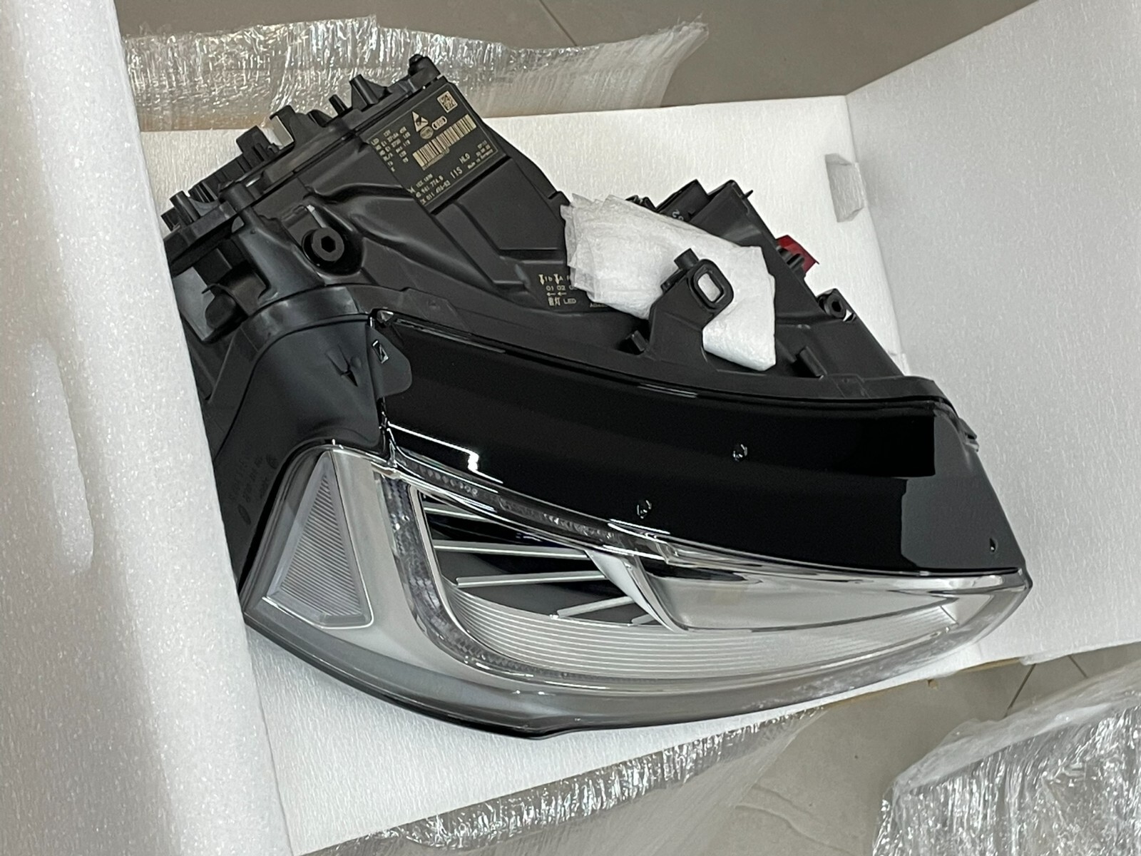 AUDI A8 4H D4 FACELIFT SCHEINWERFER LED SATZ 4H0941773B - 4H0941774B ORIG.NEU - Obrázek 16