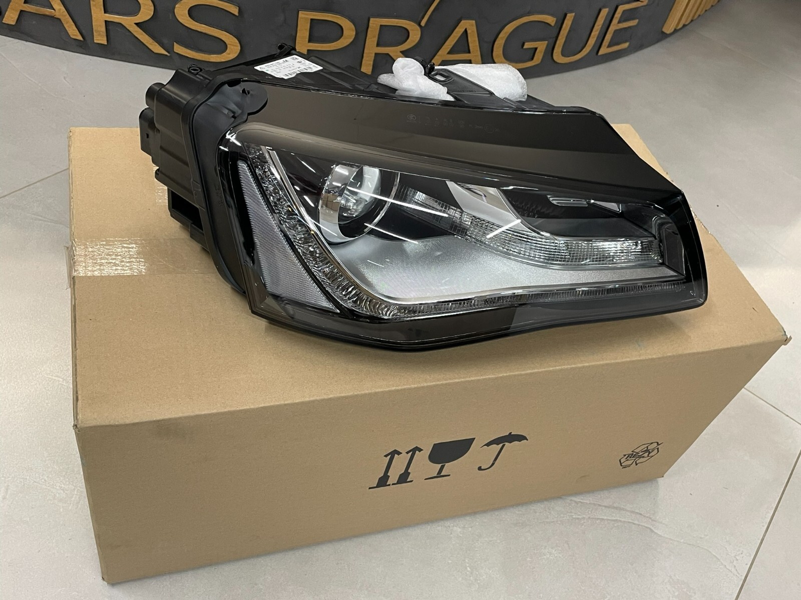 AUDI A8 D4 FRONTSCHEINWERFER BI-XENON RECHTS 4H0941030M = 4H0941030BM ORIG. NEU - Obrázek 11