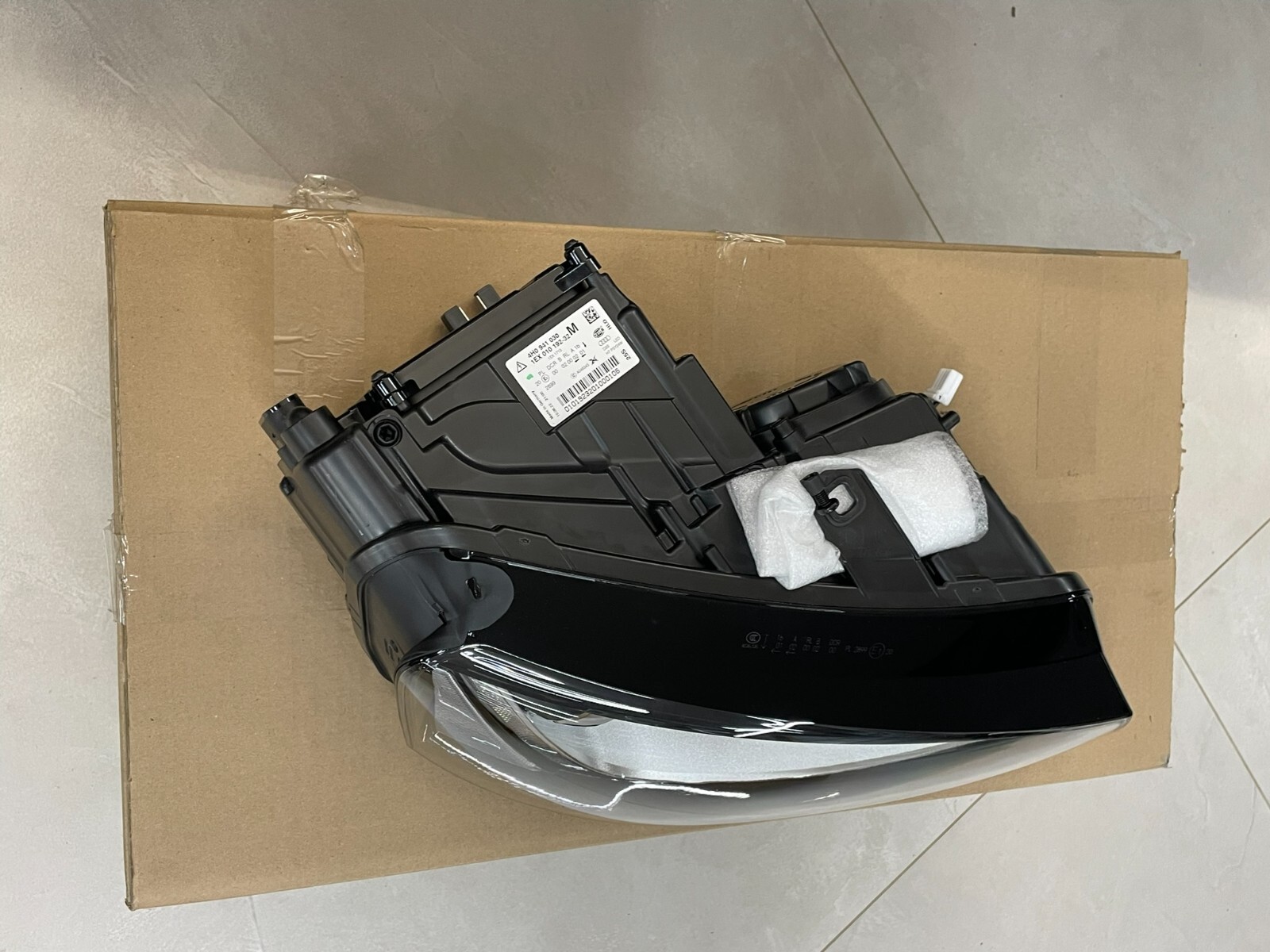 AUDI A8 D4 FRONTSCHEINWERFER BI-XENON RECHTS 4H0941030M = 4H0941030BM ORIG. NEU - Obrázek 12