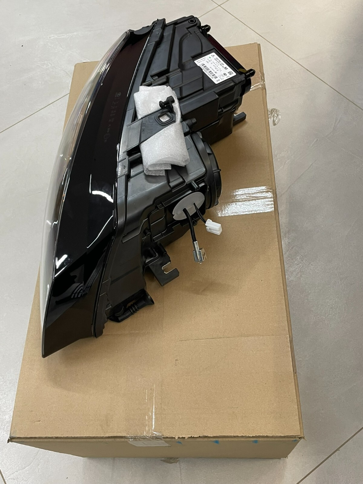 AUDI A8 D4 FRONTSCHEINWERFER BI-XENON RECHTS 4H0941030M = 4H0941030BM ORIG. NEU - Obrázek 14