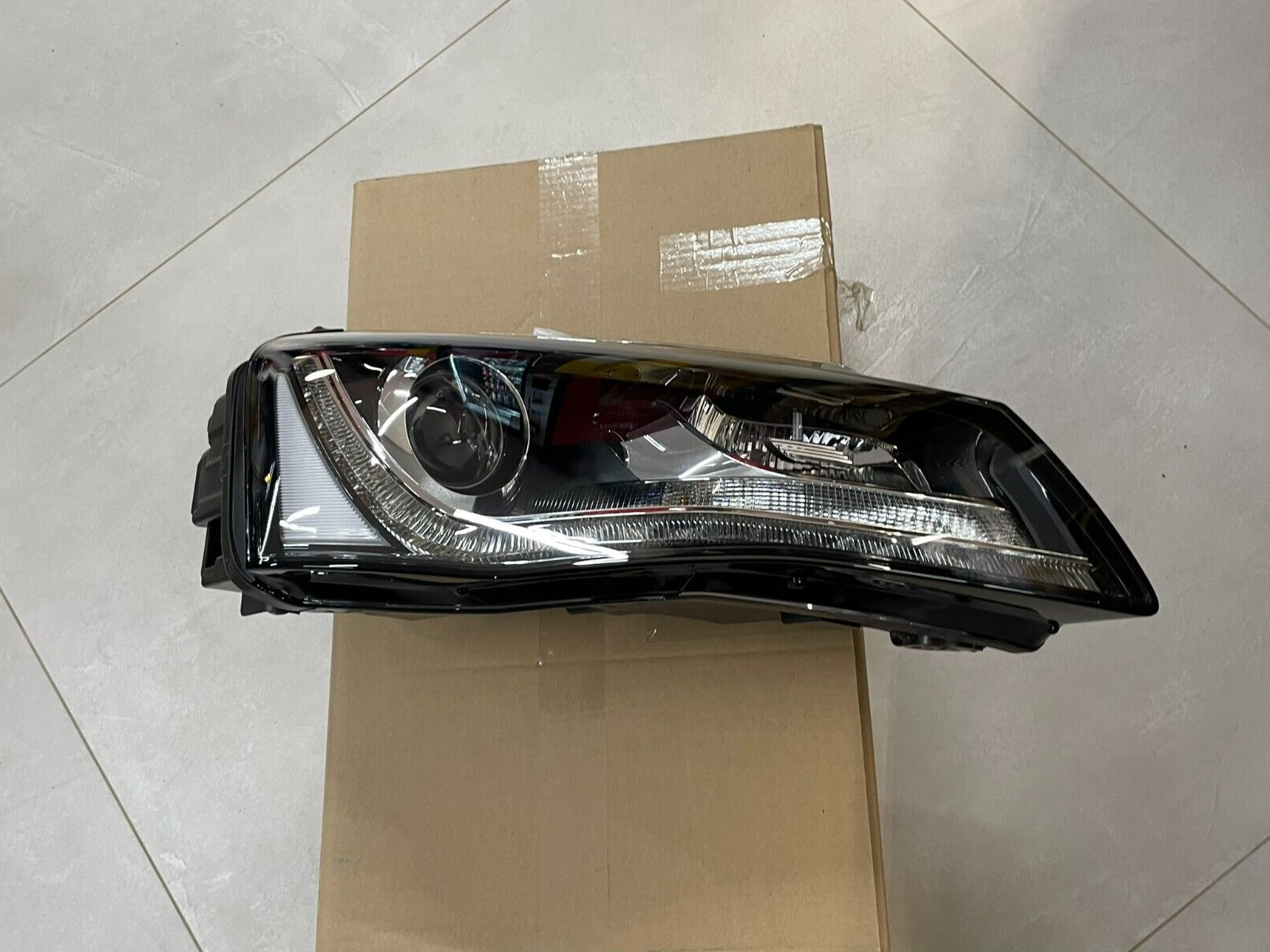 AUDI A8 D4 FRONTSCHEINWERFER BI-XENON RECHTS 4H0941030M = 4H0941030BM ORIG. NEU - Obrázek 17