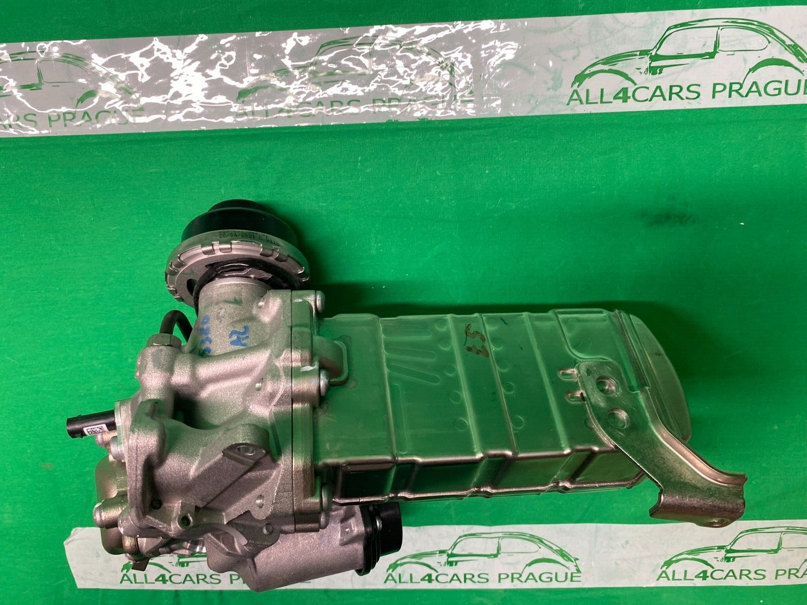 AUDI AGR VENTIL + ABGASRÜCKFÜHRUNGSVENTIL 059131501AL EGR ABGASKÜHLER ORIG.NEU - Obrázek 10