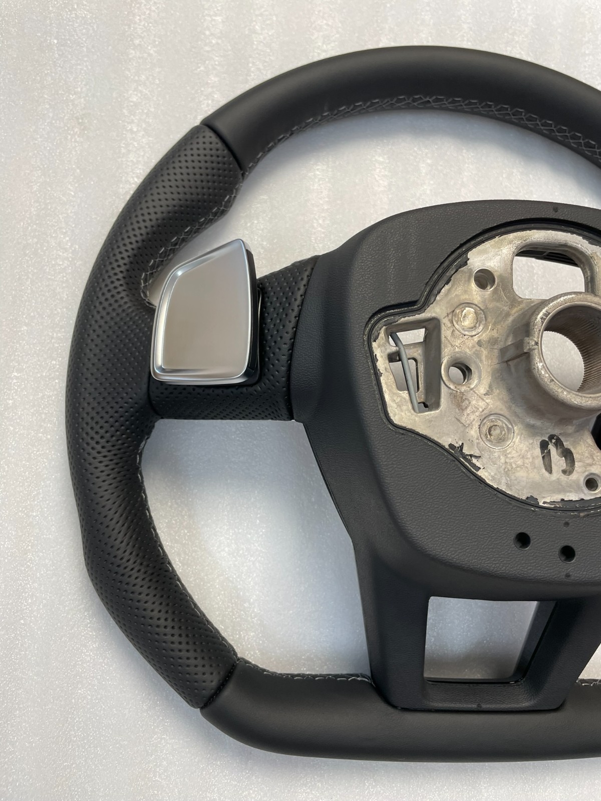 AUDI E-TRON AUDI SPORT LENKRAD S LEDER GELOCHT ABGEFLACHT 4K0419091BE ORIG.NEU - Obrázek 21