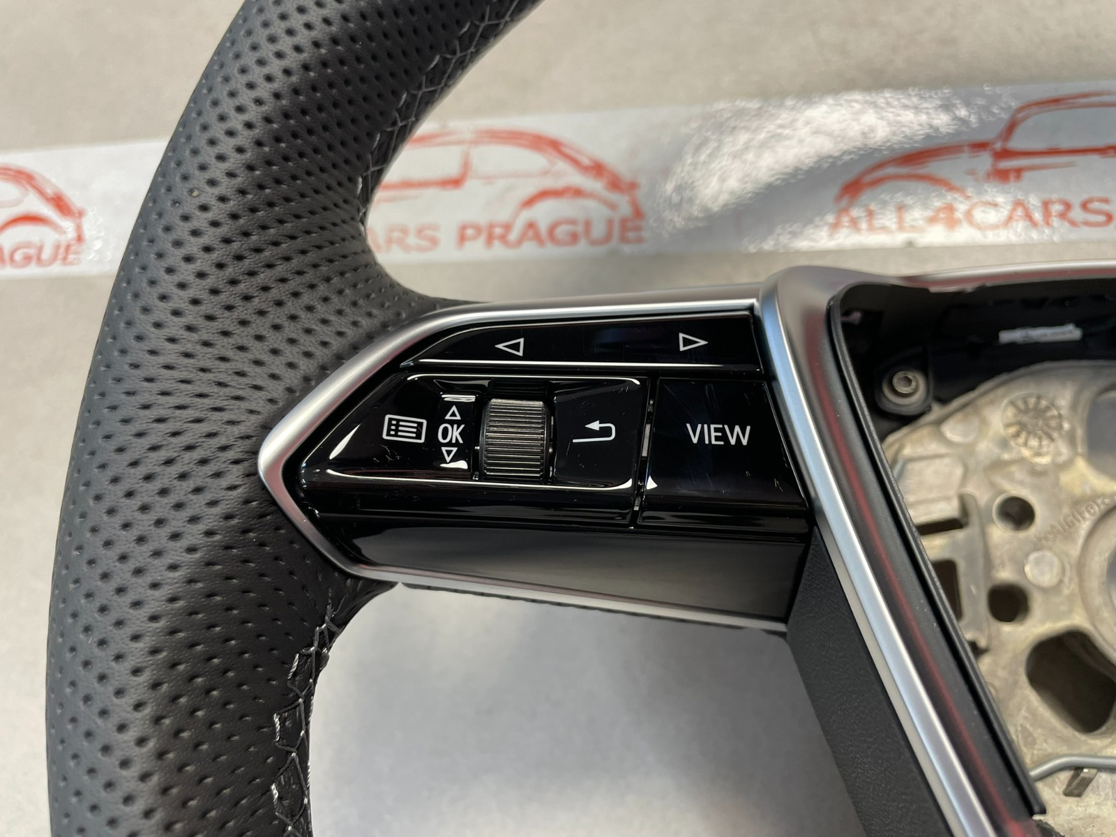 AUDI E-TRON AUDI SPORT LENKRAD S LEDER GELOCHT ABGEFLACHT 4K0419091BE ORIG.NEU - Obrázek 7