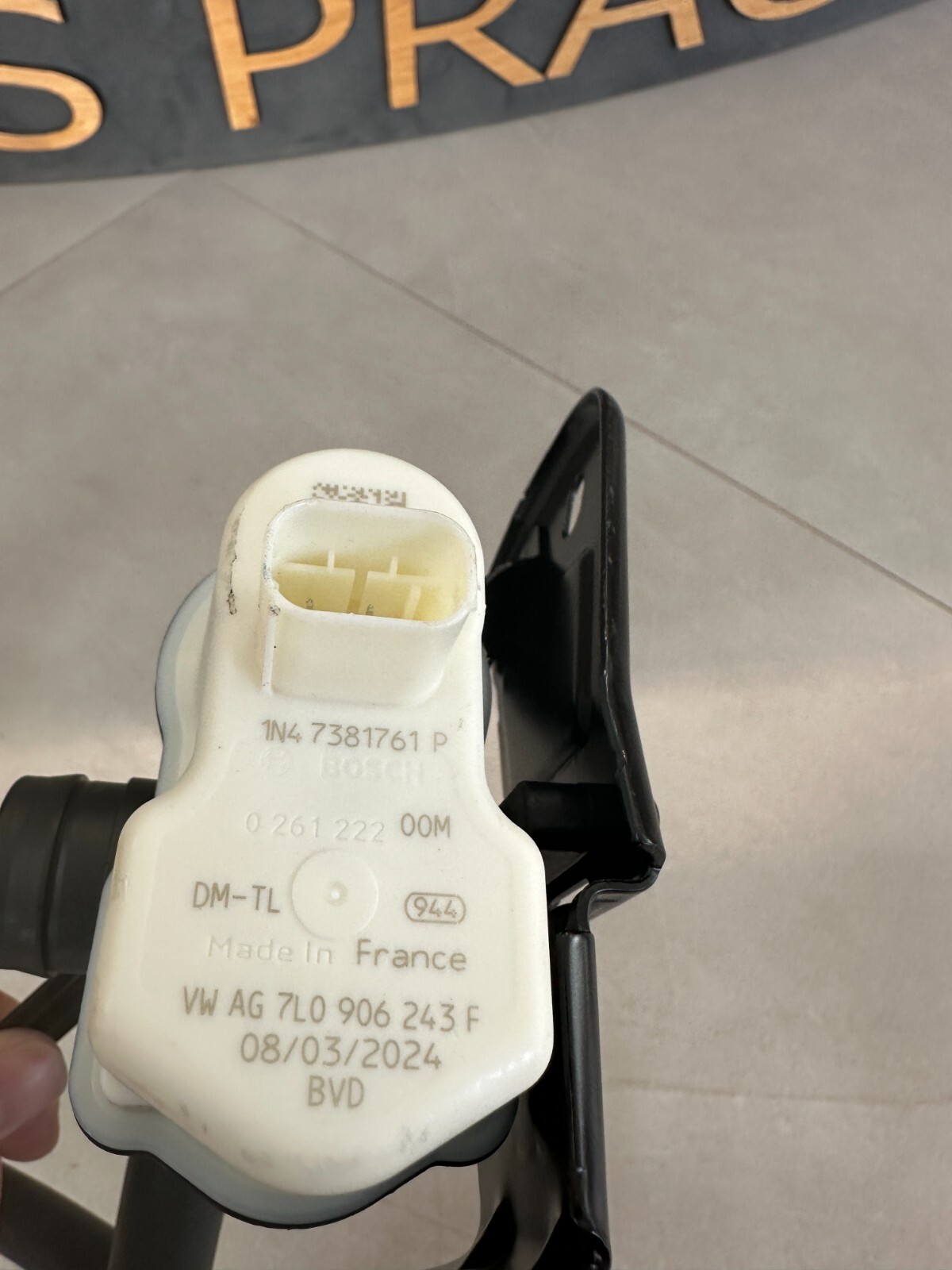 AUDI ENTLÜFTUNGSSCHLAUCH 7L0906243F 4M4201999C 4M0201369B Fast Neu Dem Test Car - Obrázek 3