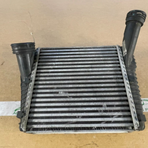 AUDI Q7 VW TOUAREG 3.0 TDI TURBOLADELUFTKÜHLER 7L6145804 7L6145804A 7P0145804A