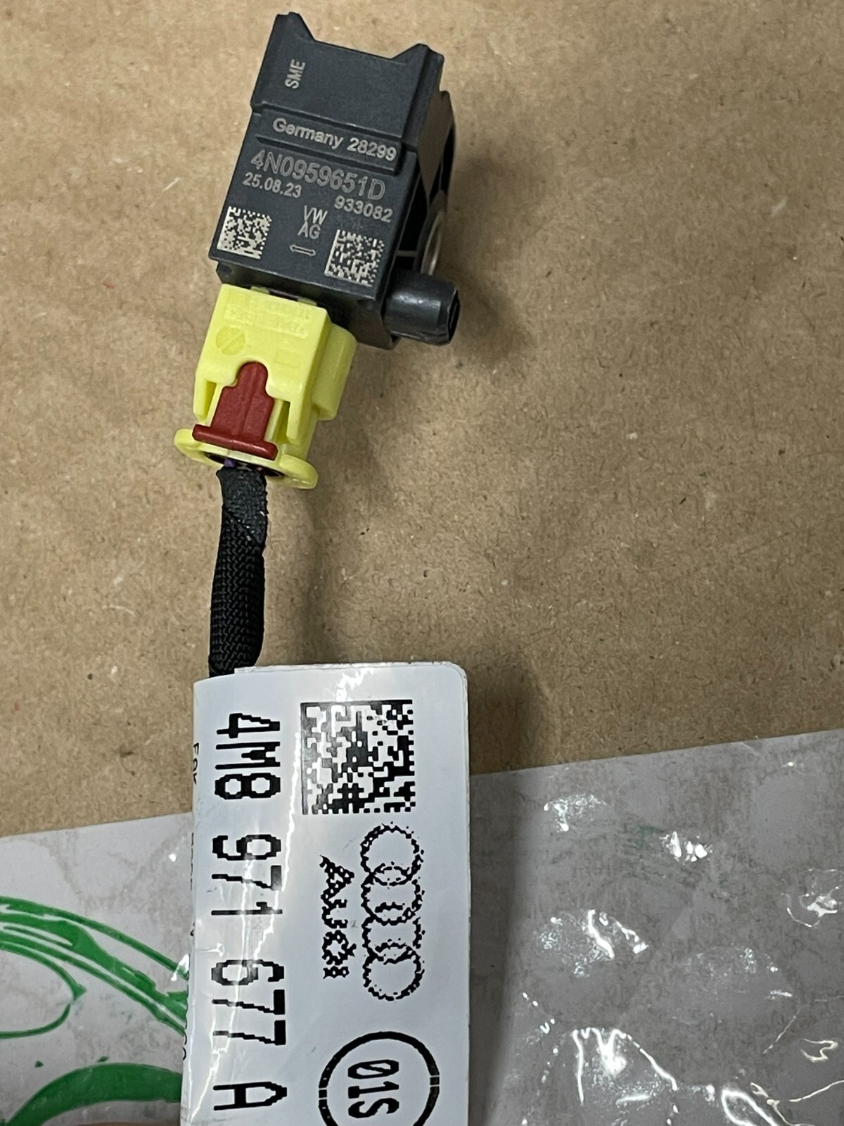 AUDI Q8/RSQ8 CRASHSENSOR AIRBAG 4N0959651D+KABEL FÜR STOSSSTANGE VORN 4M8971677A - Obrázek 16