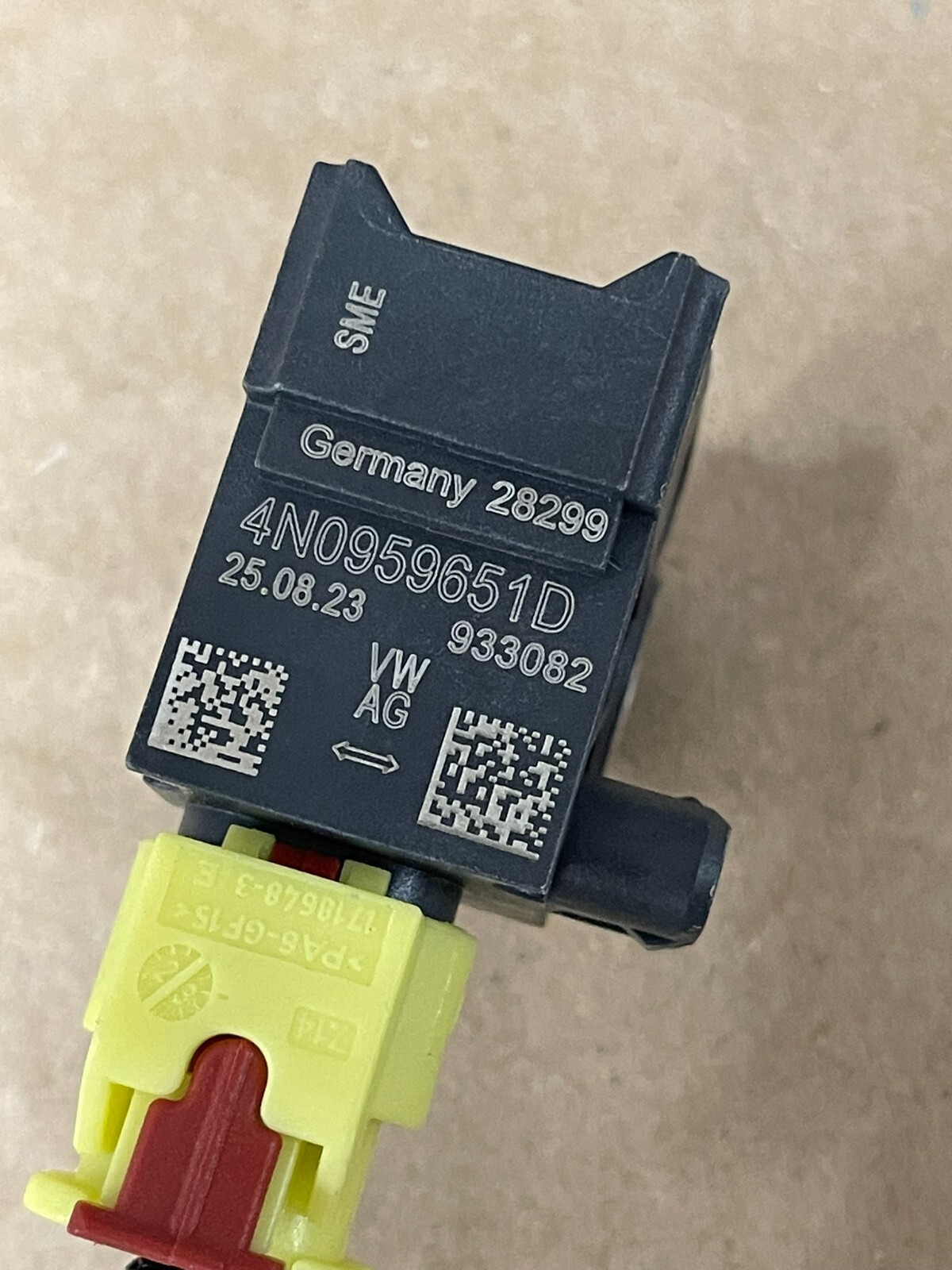 AUDI Q8/RSQ8 CRASHSENSOR AIRBAG 4N0959651D+KABEL FÜR STOSSSTANGE VORN 4M8971677A - Obrázek 18