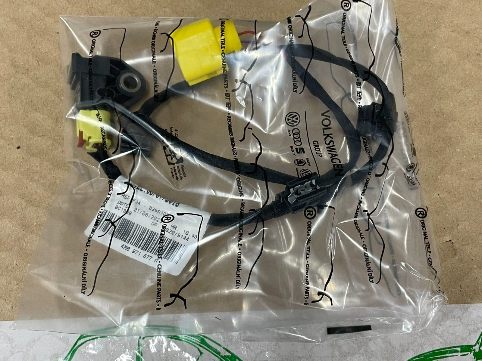 AUDI Q8/RSQ8 CRASHSENSOR AIRBAG 4N0959651D+KABEL FÜR STOSSSTANGE VORN 4M8971677A - Obrázek 22