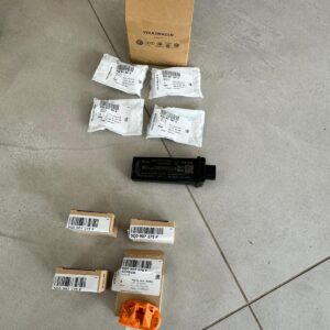 AUDI SATZ 4X REIFENDRUCKSENSOREN 5Q0907275F REIFENDRUCK STEUERGERÄ 4M0907273B