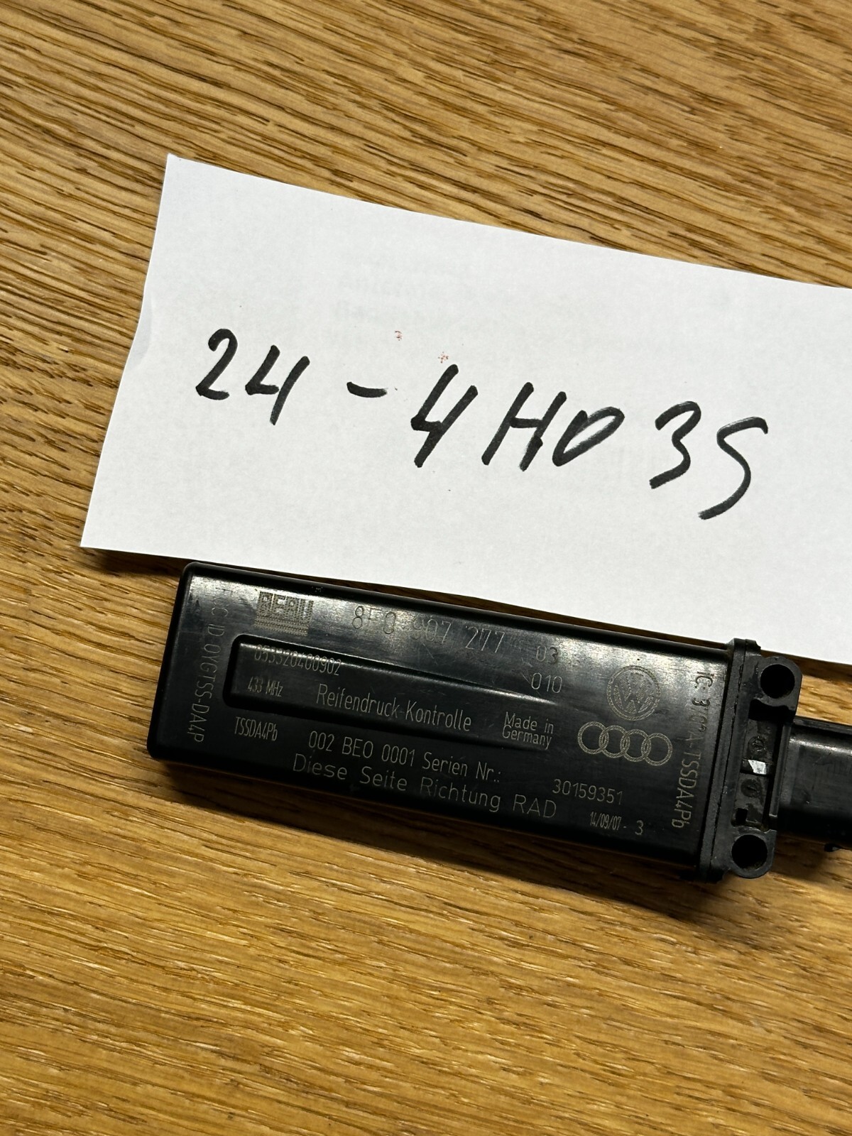 AUDI VW BENTLEY ANTENNE REIFENDRUCKKONTROLLE 8E0907277 Fast Neu dem vom Test Car - Obrázek 14