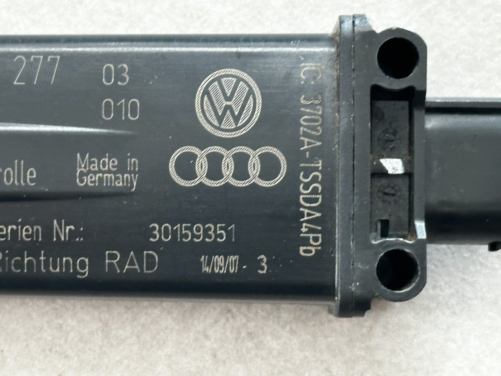 AUDI VW BENTLEY ANTENNE REIFENDRUCKKONTROLLE 8E0907277 Fast Neu dem vom Test Car - Obrázek 10