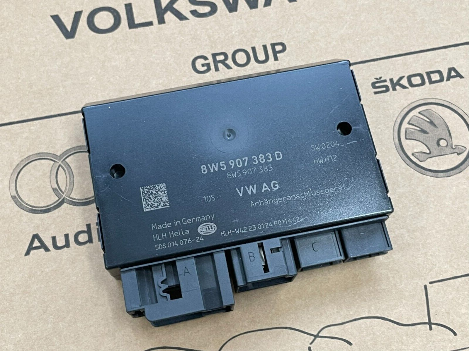 AUDI VW STEUERGERÄT FÜR ANHÄNGERERKENNUNG 8W5907383D ORIG.NEU!!! - Obrázek 9