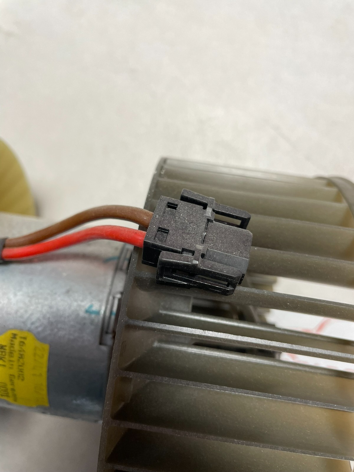 BMW 3 E46 INNENRAUMGEBLÄSE GEBLÄSEMOTOR 64119204154 , 64 11 9204154 BMW ORIG NEU - Obrázek 14