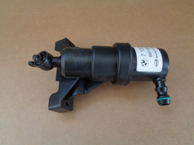 BMW 7 WASCHWASSERDÜSE SCHEINWERFERREINIGUNG VORNE RECHTS 6167 7137402 ORIG.NEU ! - Obrázek 5