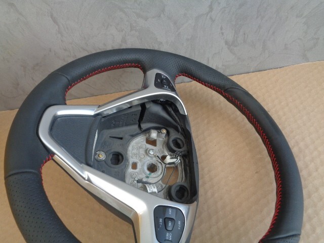 FORD FIESTA MULTIFUNKTIONAL SPORT LEDER LENKRAD G1BB3600BA FAST NEU d v Test Car - Obrázek 7