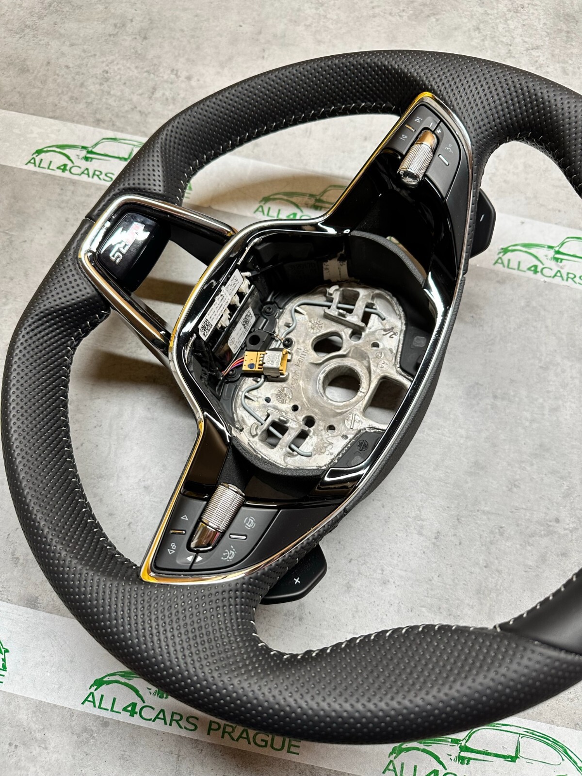 LENKRAD SKODA RS OCTAVIA IV, KODIAQ, SUPERB DSG MULTIFUNKTION LEDER 5E3419093AD - Obrázek 7