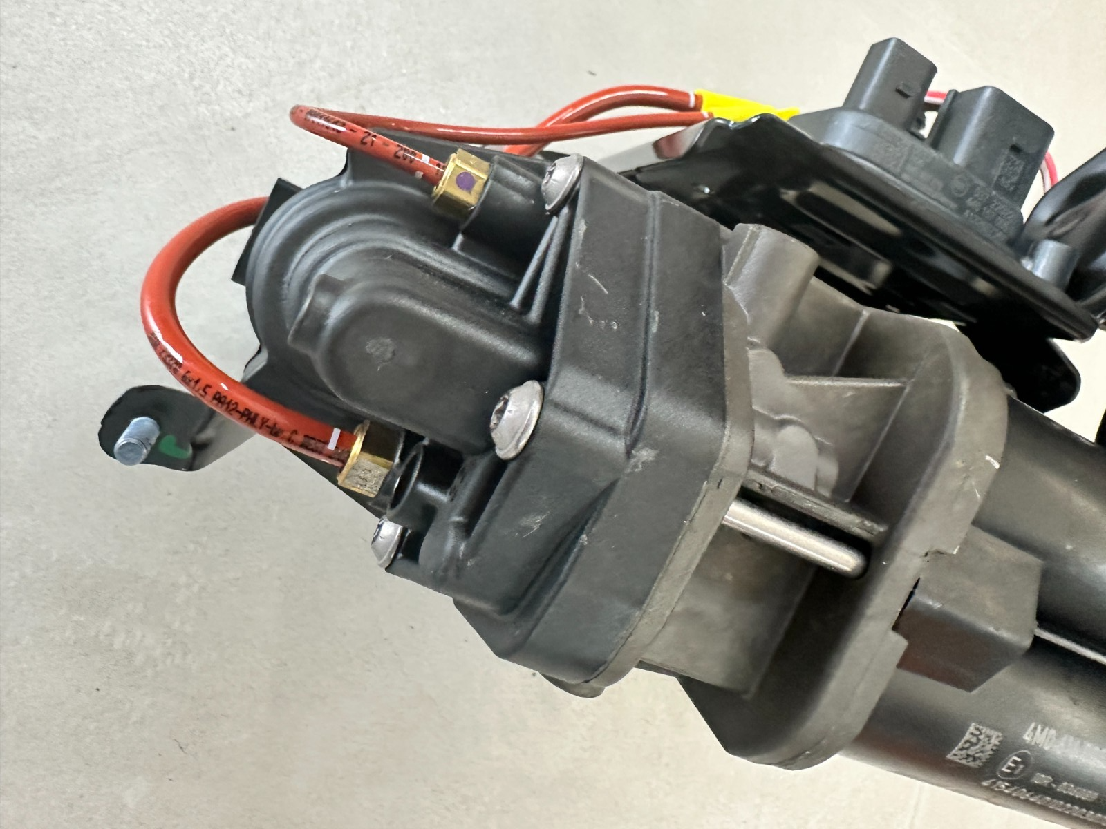 LUFTFEDERUNG KOMPRESOR LAMBORGHINI URUS 4M0616005H ORIGINAL NEU - Obrázek 9