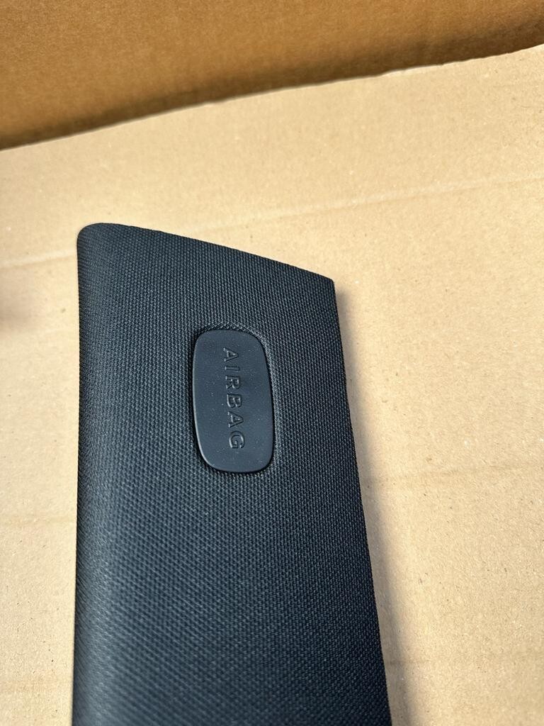 MERCEDES BENZ C W205 A +B + C PILLAR TRIM BLACK A205 69 06 101......SET - Obrázek 13