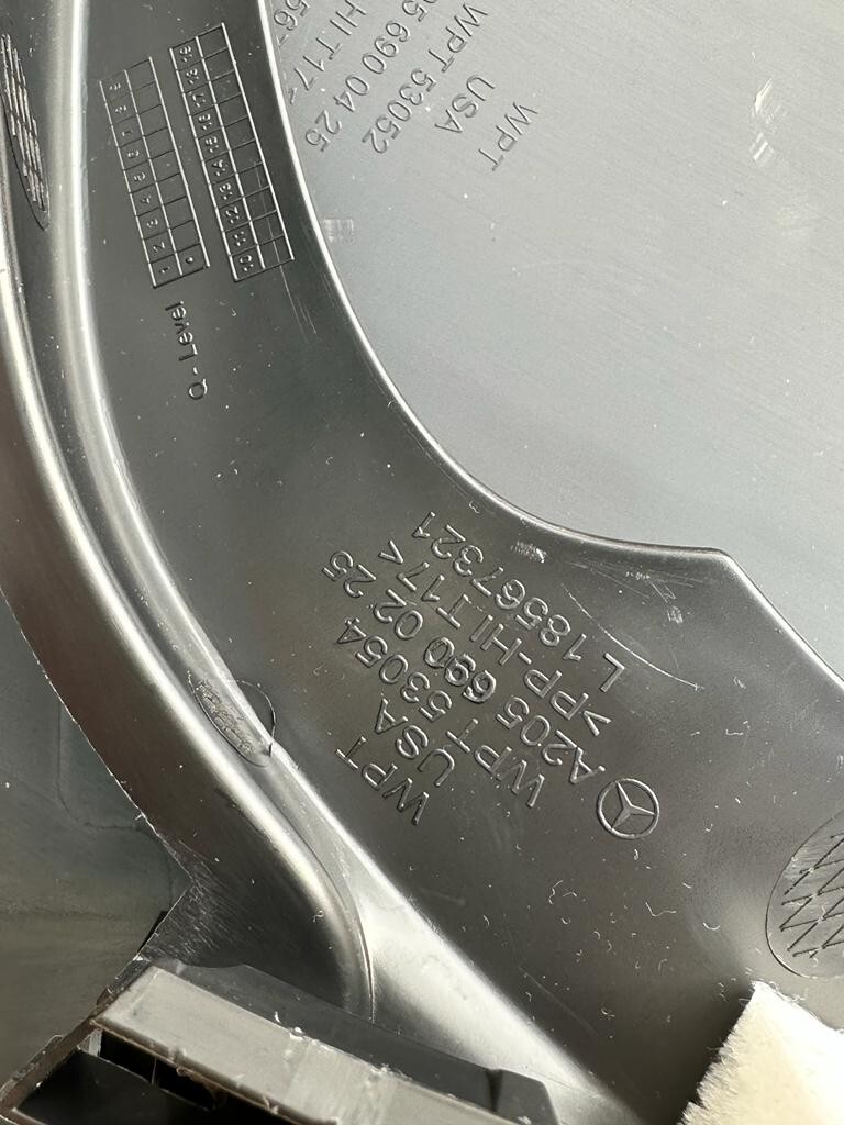 MERCEDES BENZ C W205 A +B + C PILLAR TRIM BLACK A205 69 06 101......SET - Obrázek 15