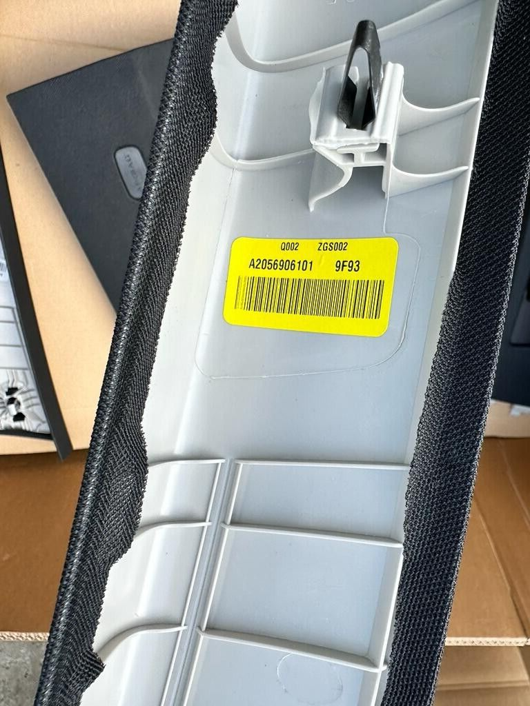 MERCEDES BENZ C W205 A +B + C PILLAR TRIM BLACK A205 69 06 101......SET - Obrázek 16