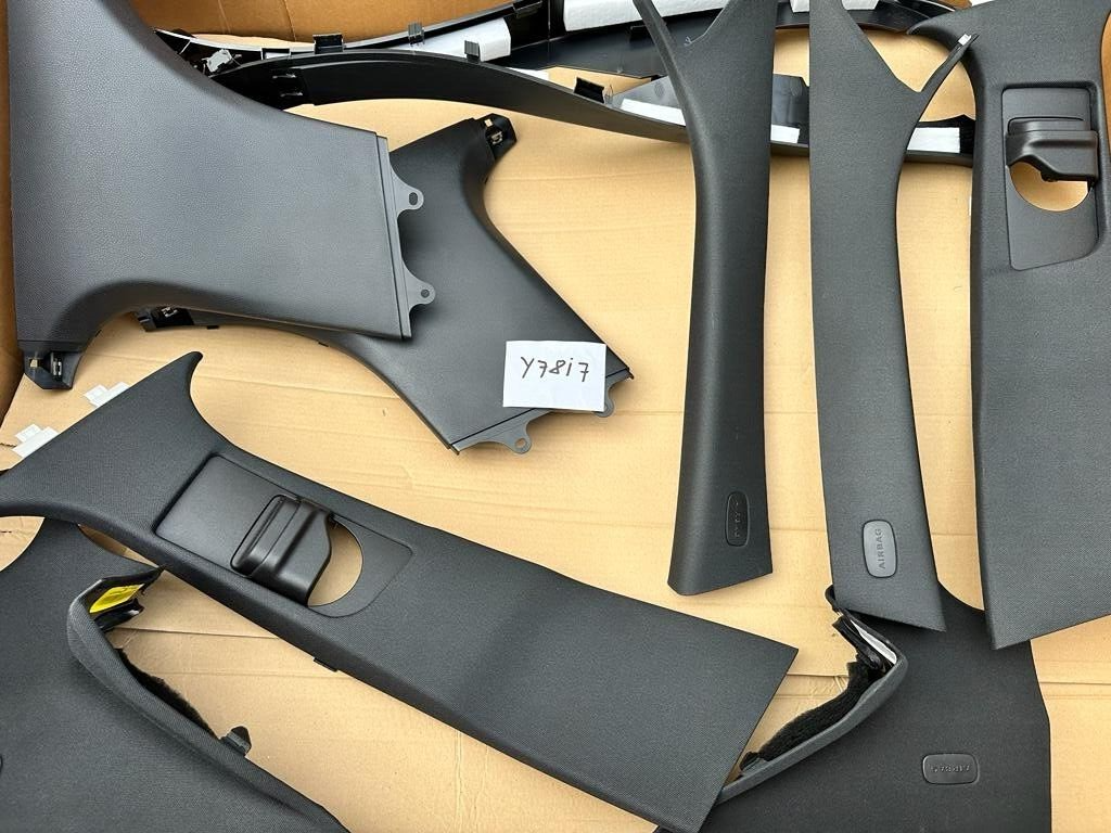 MERCEDES BENZ C W205 A +B + C PILLAR TRIM BLACK A205 69 06 101......SET - Obrázek 24