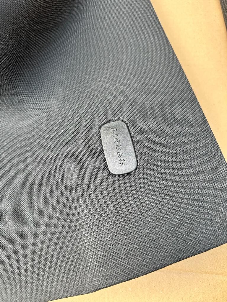 MERCEDES BENZ C W205 A +B + C PILLAR TRIM BLACK A205 69 06 101......SET - Obrázek 10