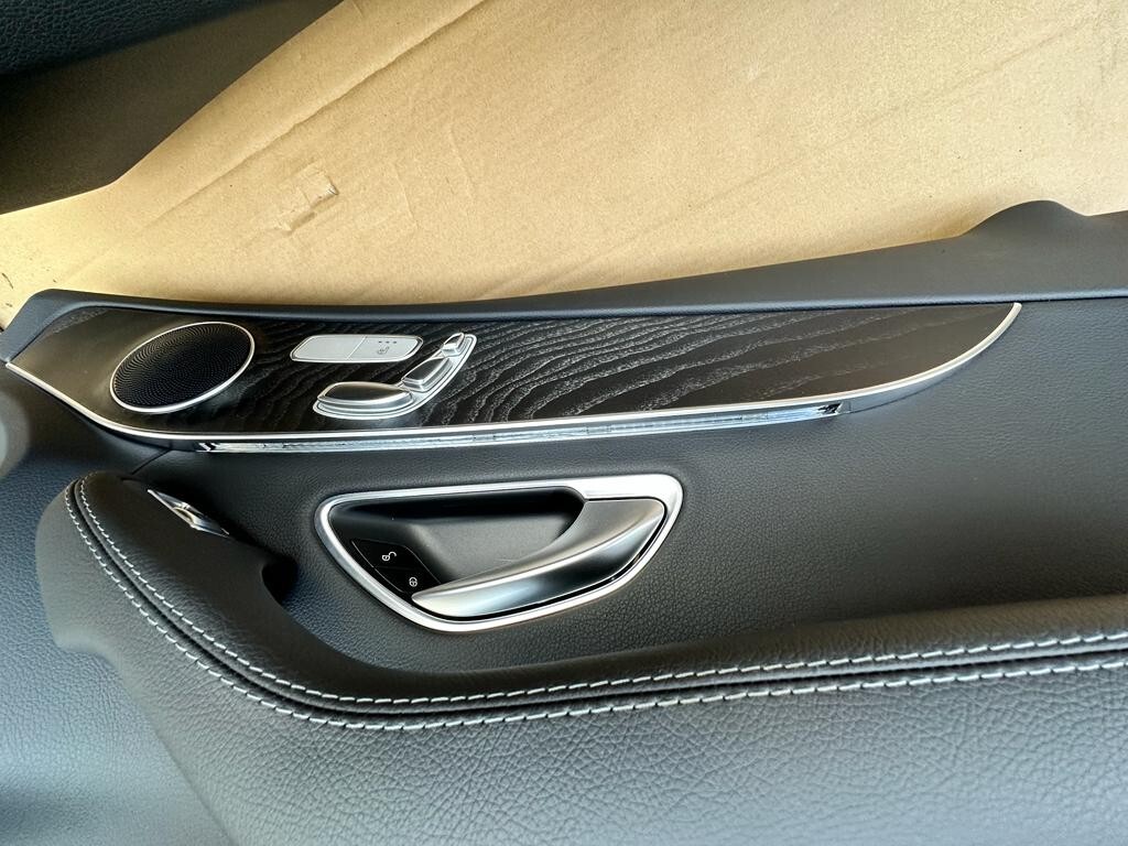 MERCEDES C W205 LEDER SPORT SITZEN KOMPLET NEU DEMONT VOM TEST CAR 147 Km, LIM.6 - Obrázek 11