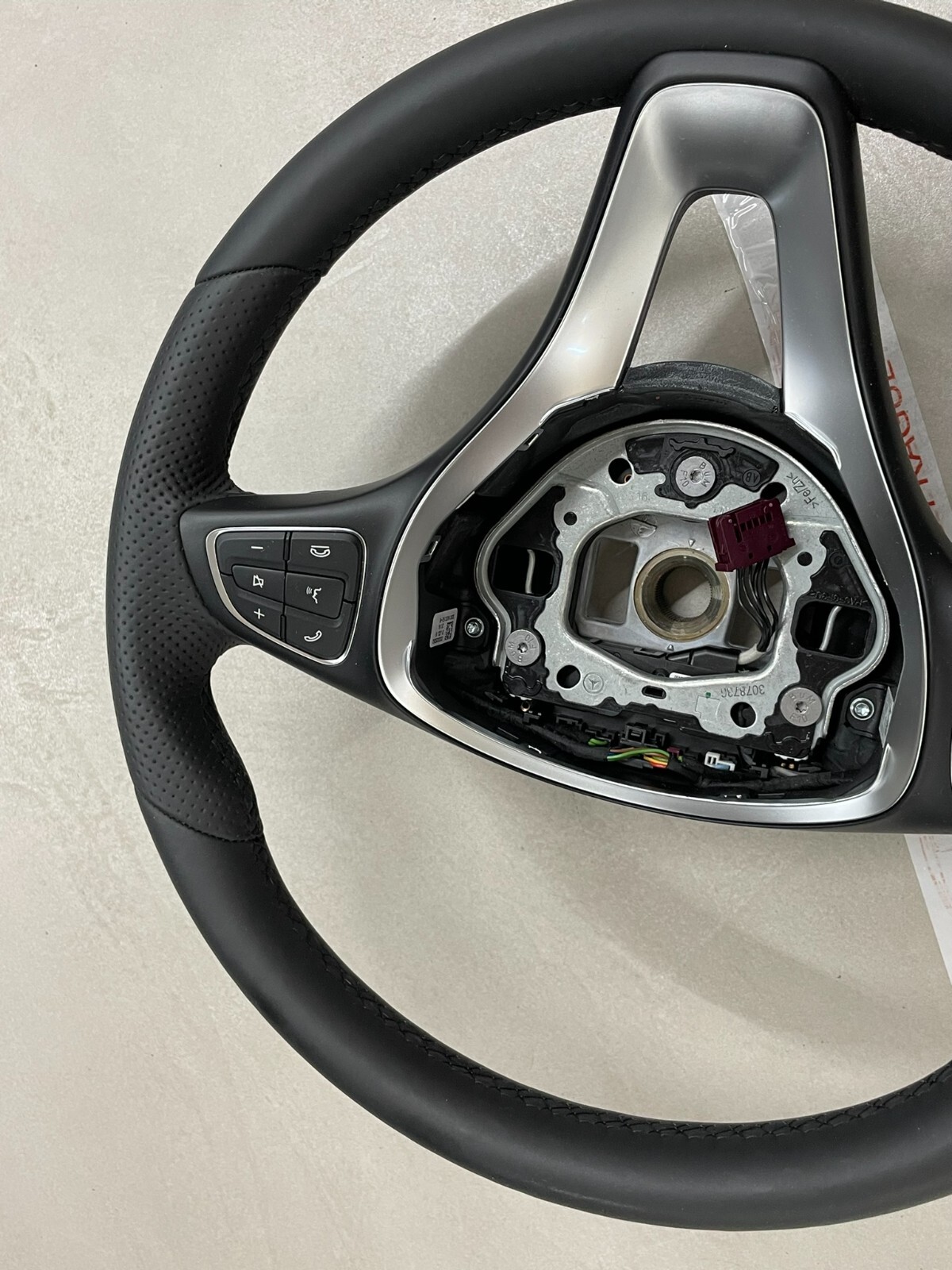 MERCEDES W 205 C 253 GLC SPORT LEDER LENKRAD MIT PADELS A0024606903 FAST NEU ... - Obrázek 16