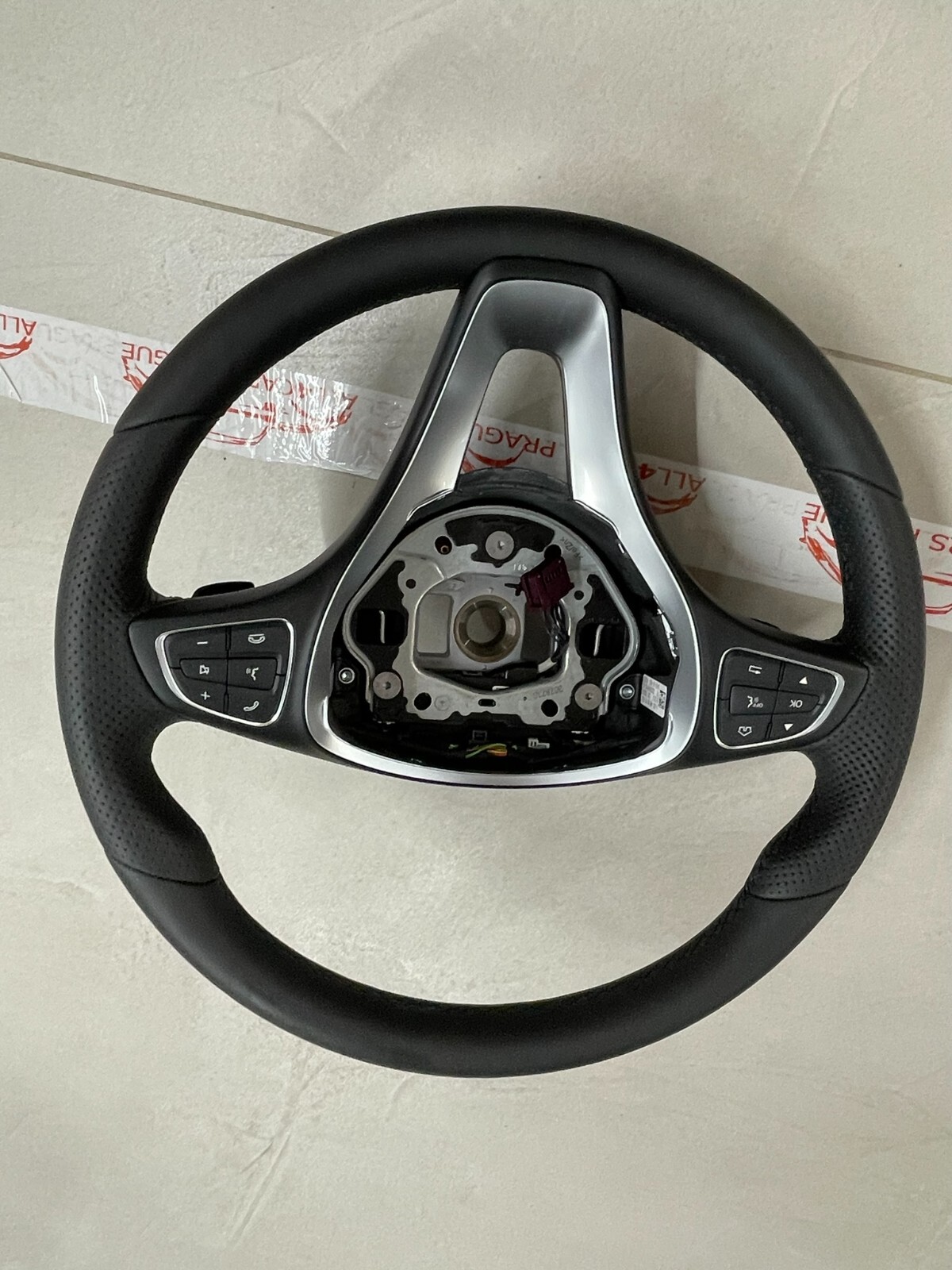 MERCEDES W 205 C 253 GLC SPORT LEDER LENKRAD MIT PADELS A0024606903 FAST NEU ... - Obrázek 17